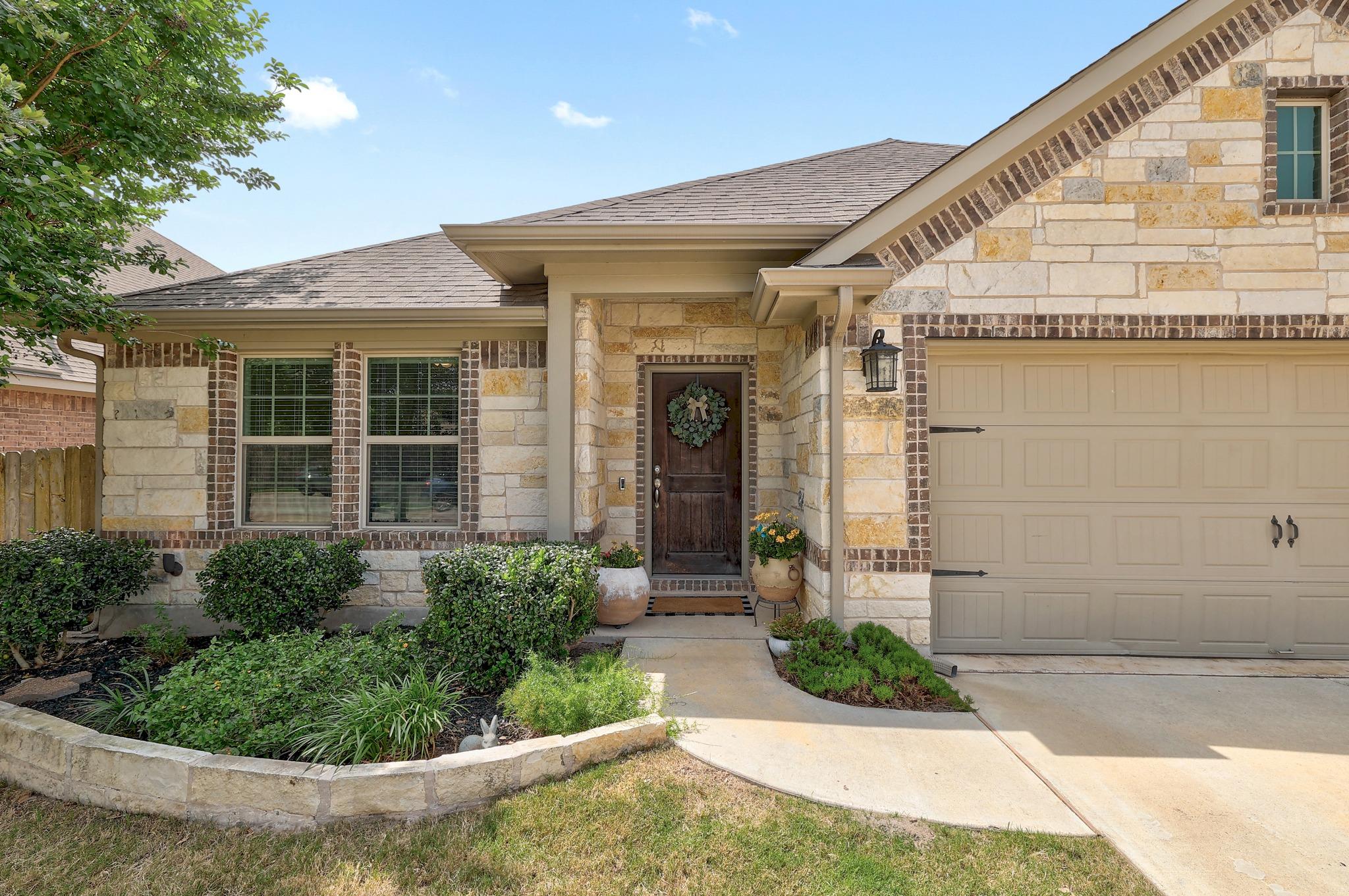 7704 Leonardo Dr, Round Rock, TX 78665