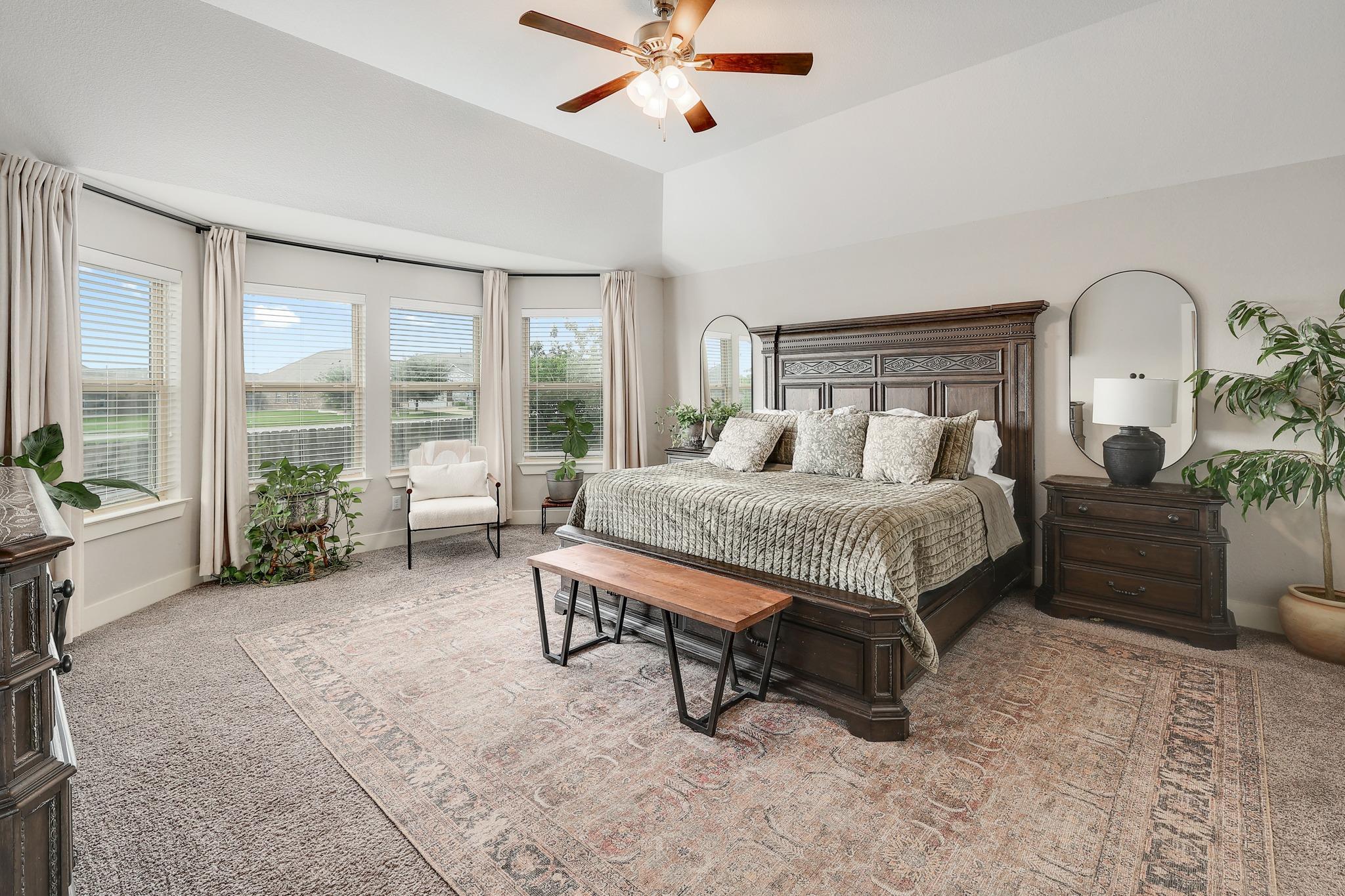 7704 Leonardo Dr, Round Rock, TX 78665