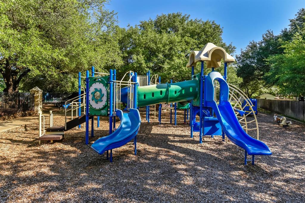 3814 Forest Creek Dr, Round Rock, TX 78664