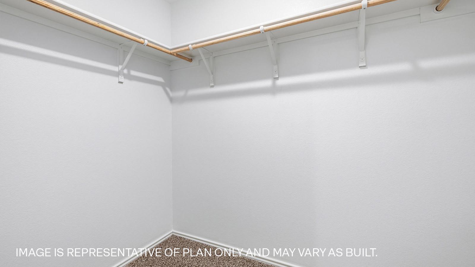 390 Ebbsfleet Dr, Uhland, TX 78640