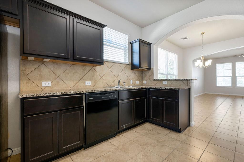 711 Katmai Cir, Pflugerville, TX 78660