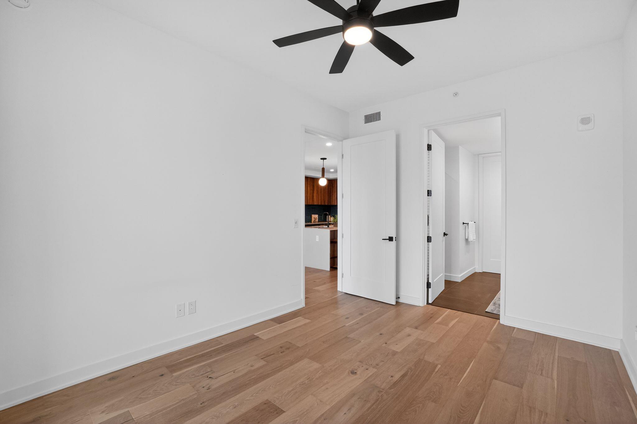 84 East Ave # 2903, Austin, TX 78701