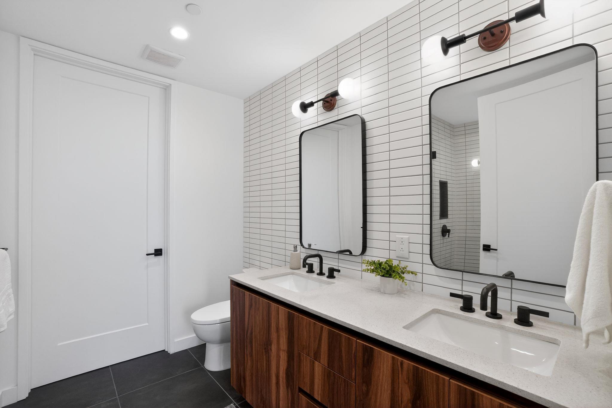 84 East Ave # 2903, Austin, TX 78701