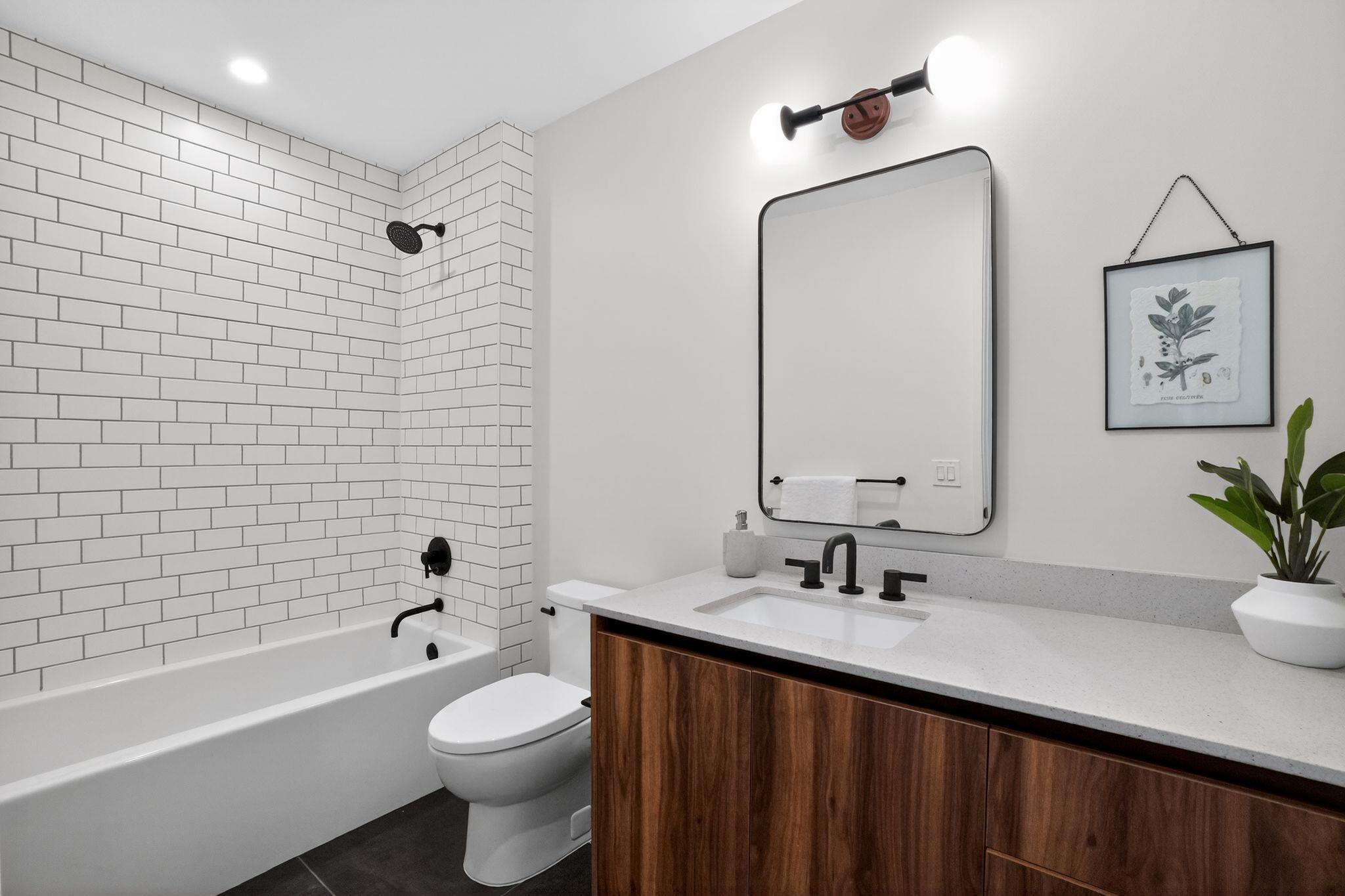 84 East Ave # 2903, Austin, TX 78701