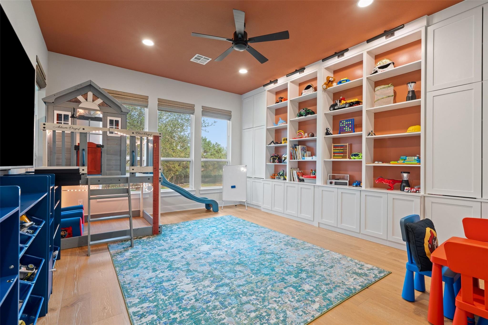 621 Kinnikinik Loop, Austin, TX 78737