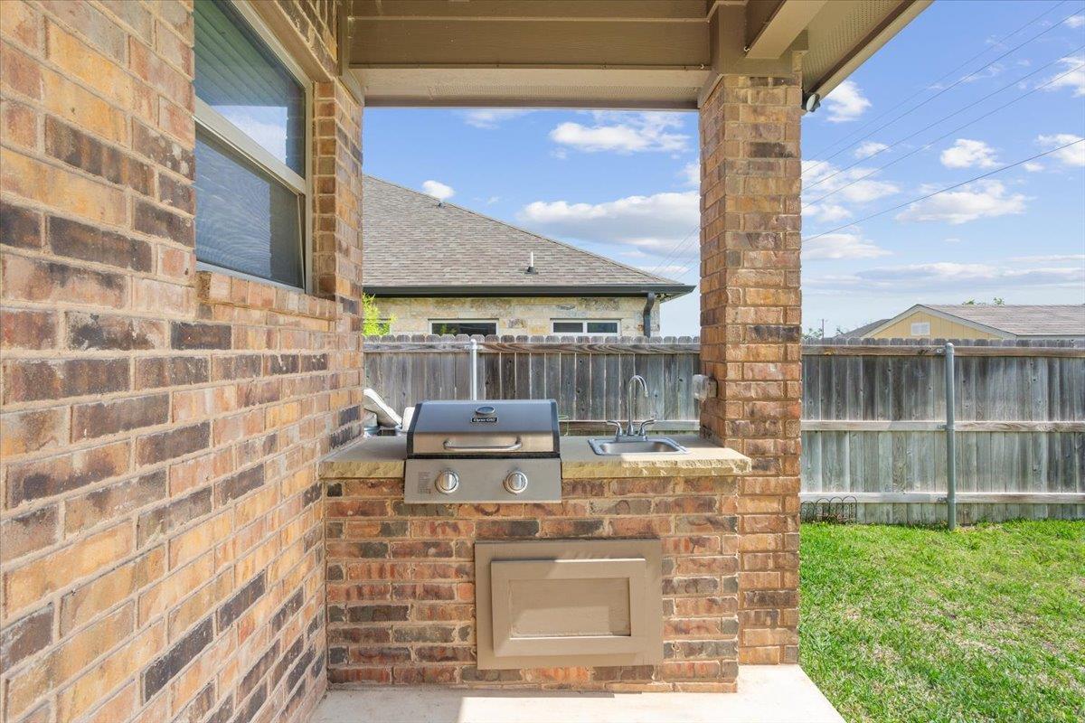 2306 Wooster St, Nolanville, TX 76559