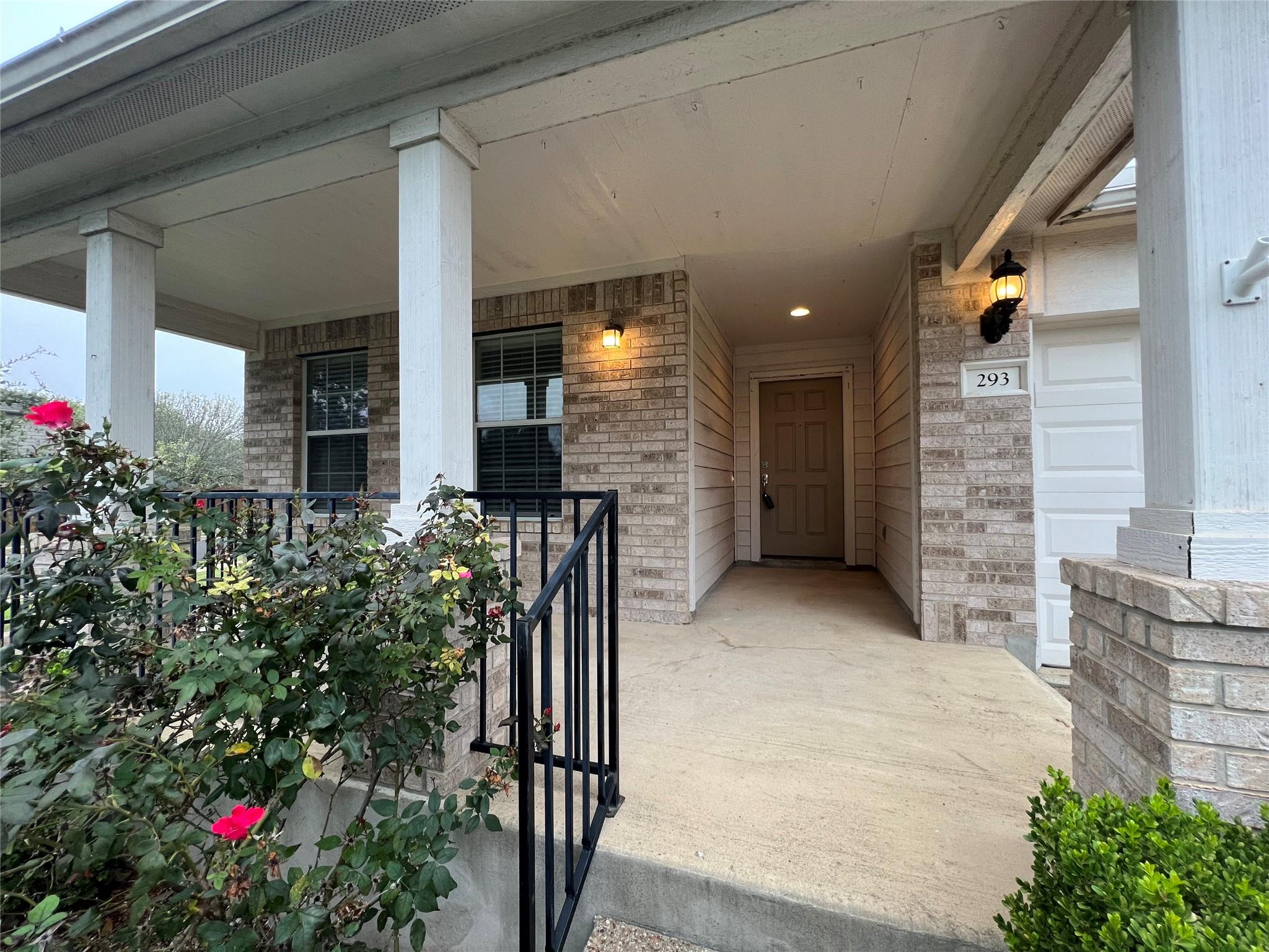 293 Camelia Pkwy, Kyle, TX 78640