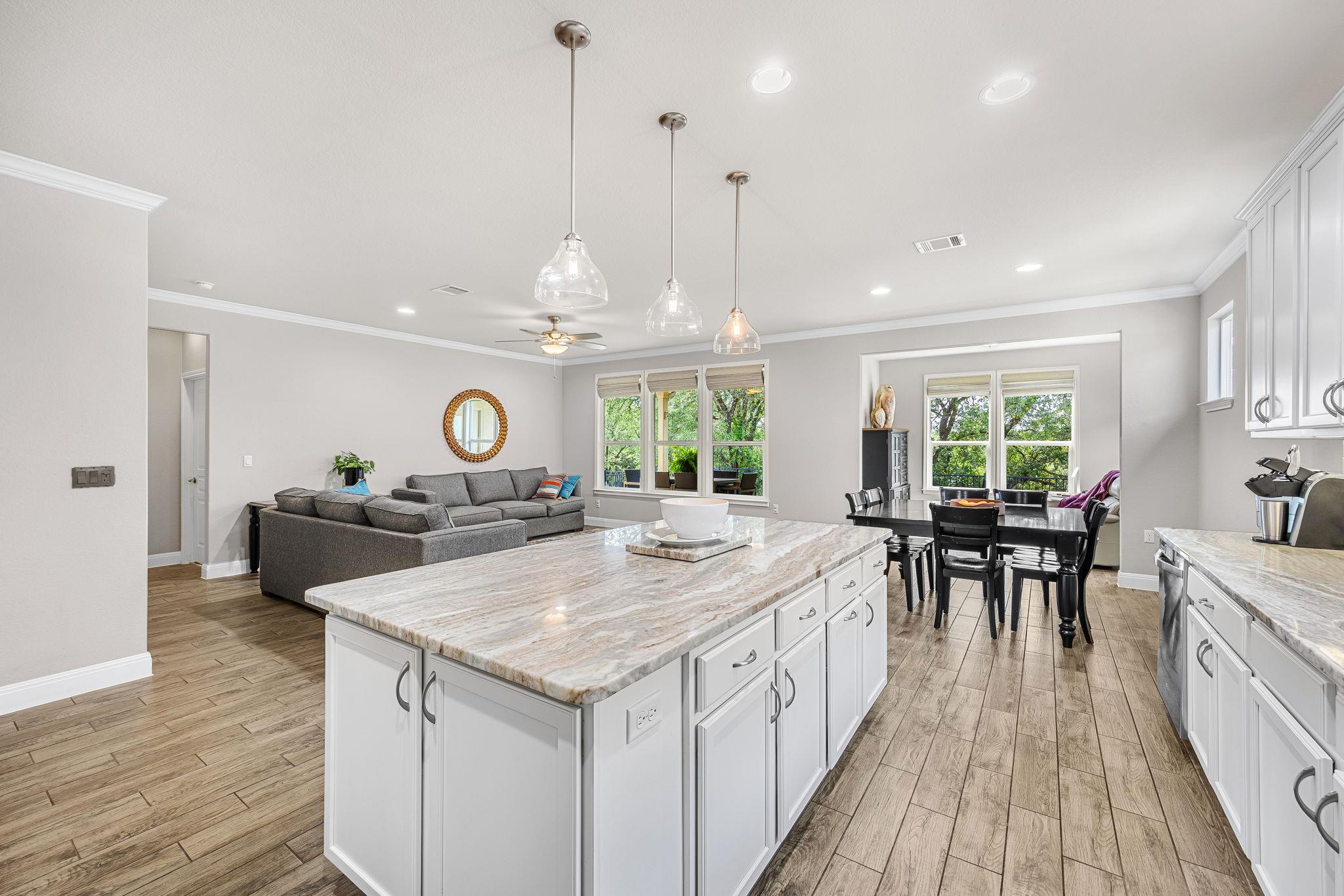 225 Tradinghouse Creek St, Georgetown, TX 78633