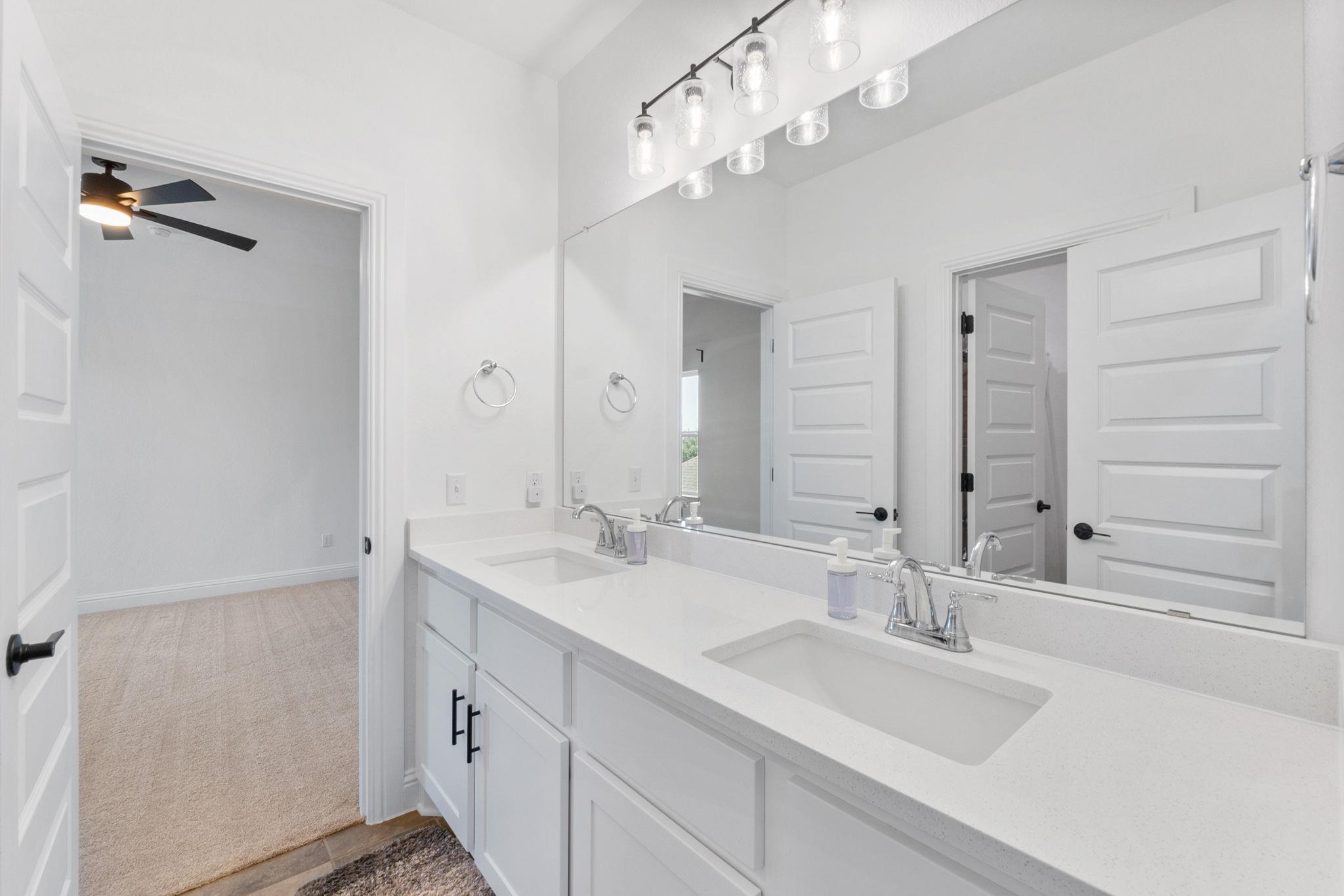 125 Plainsman Ln, Georgetown, TX 78633