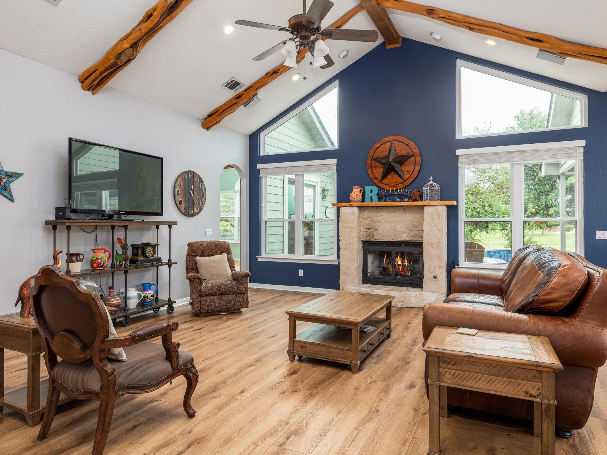 250 County Rd. 323, Bartlett, TX 76511
