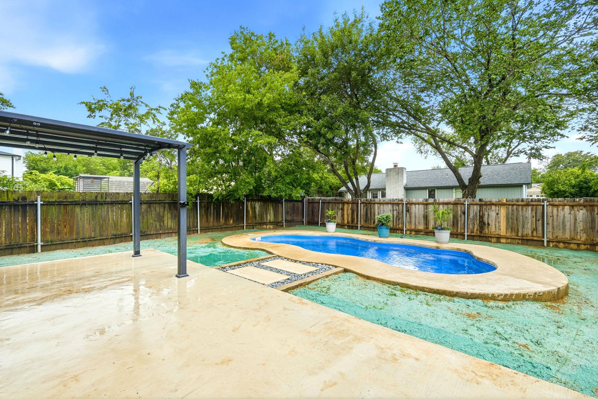 1316 Green Terrace Dr, Round Rock, TX 78664