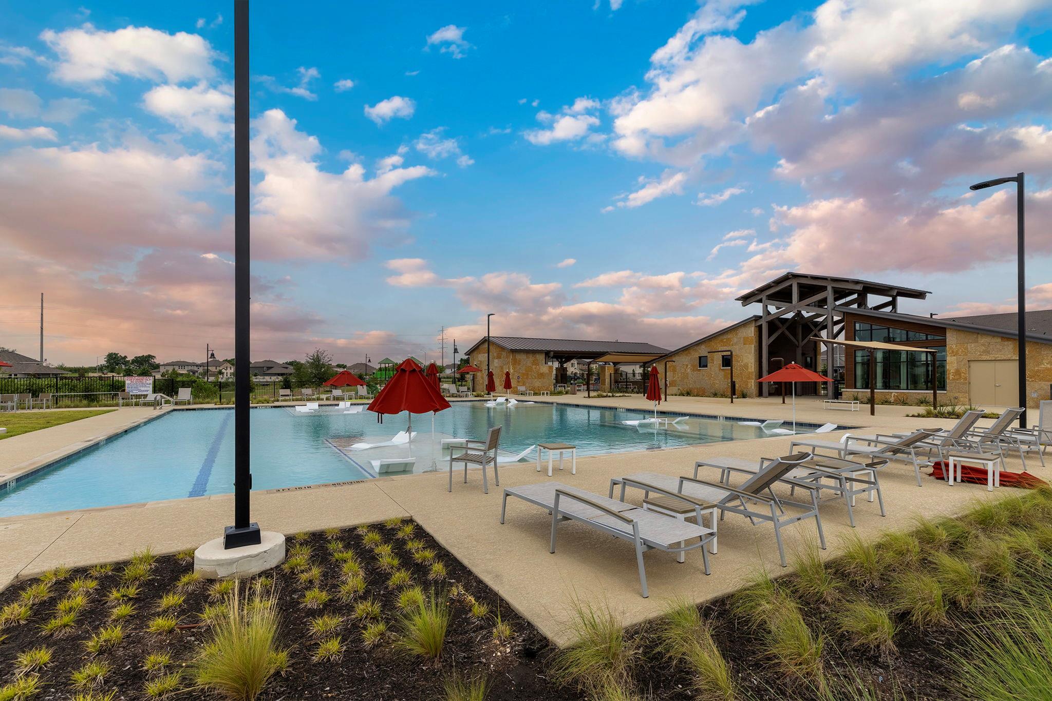 204 Flowers Ave # 123, Hutto, TX 78634