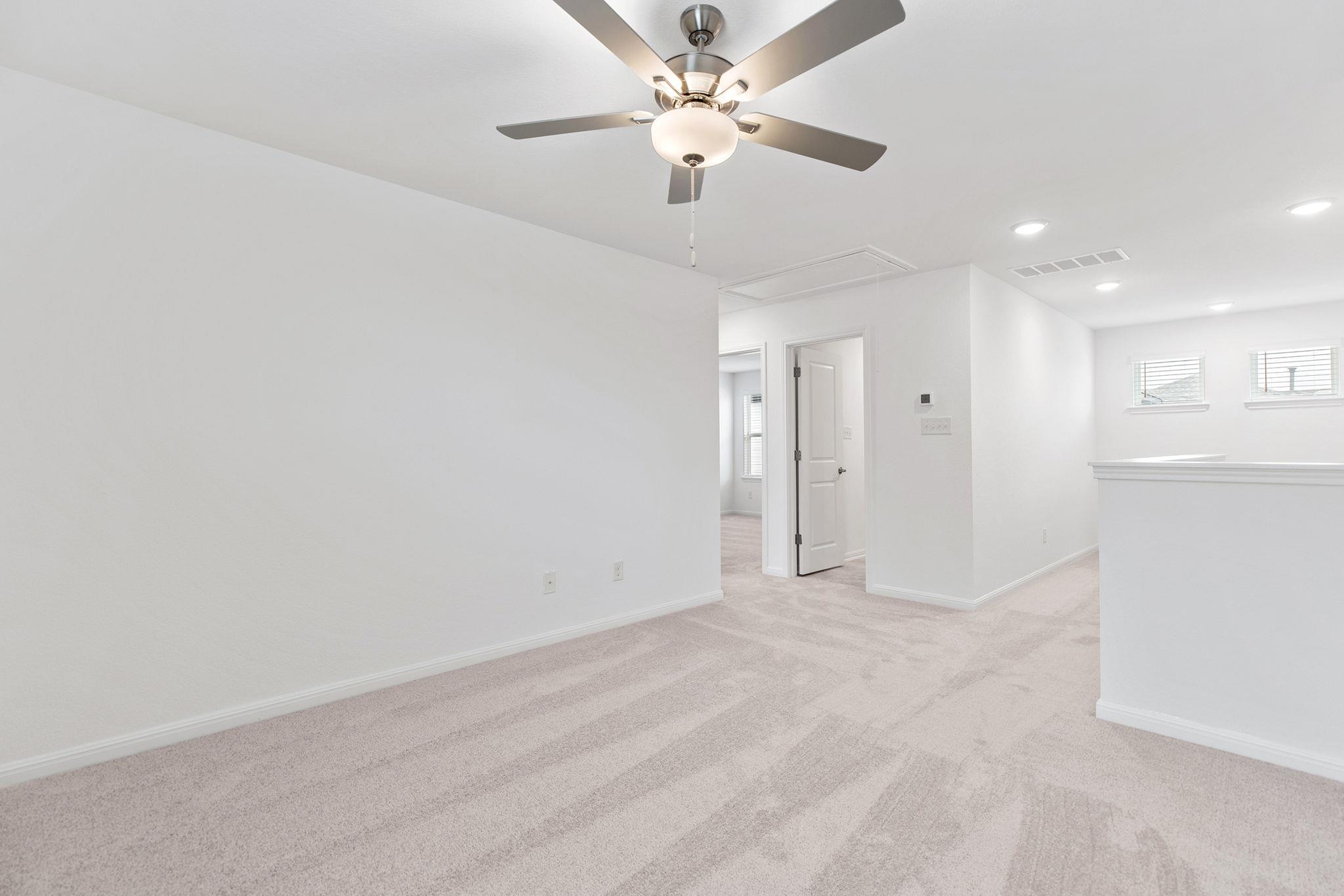 204 Flowers Ave # 123, Hutto, TX 78634