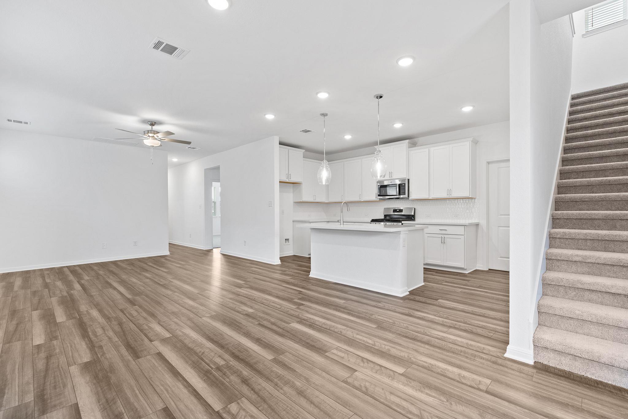 204 Flowers Ave # 123, Hutto, TX 78634