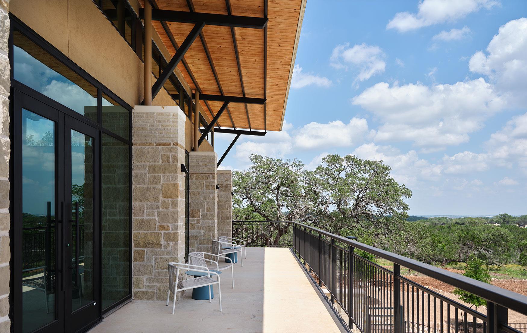205 Country Cat Ln, San Marcos, TX 78666