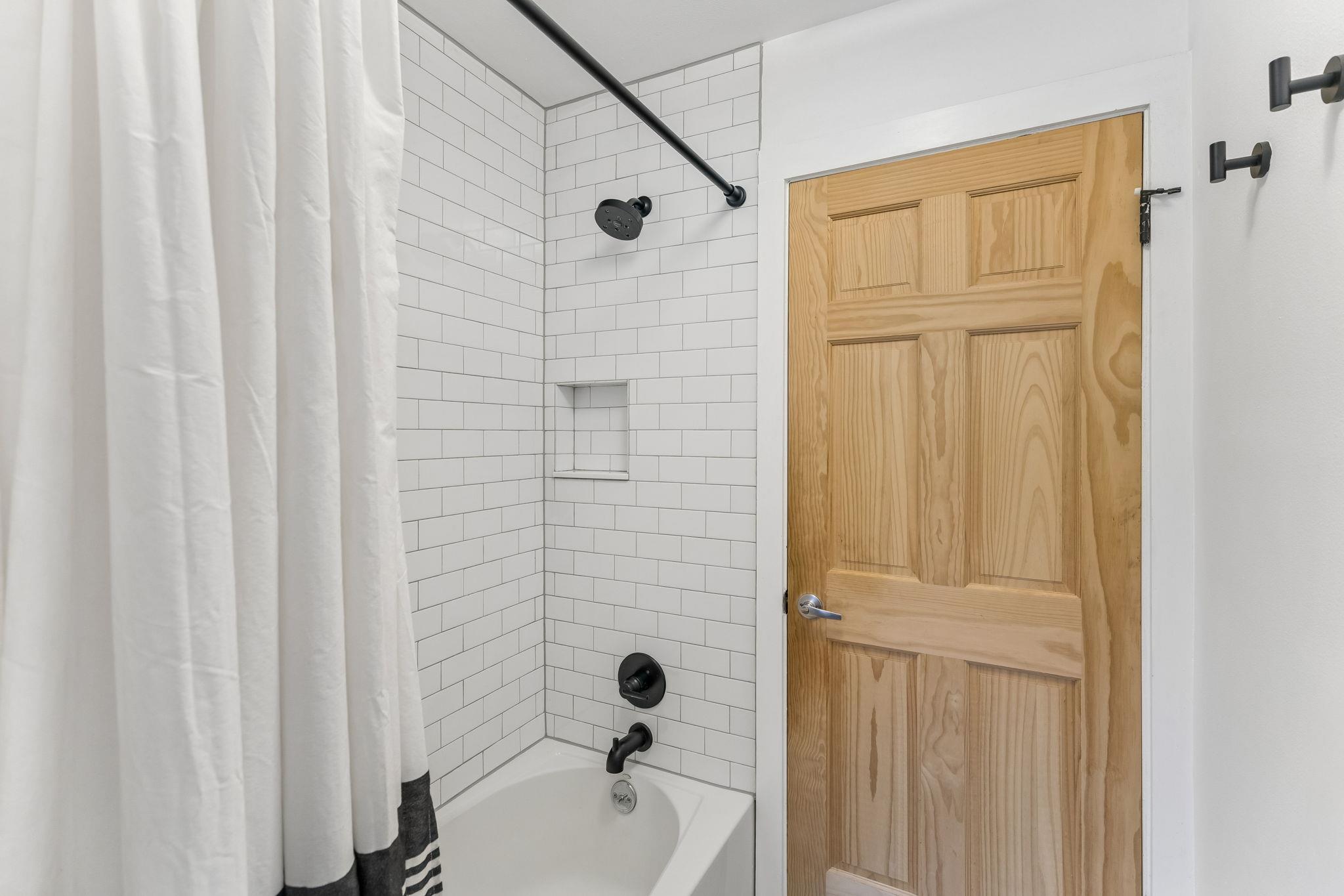 1428 Corona Dr, Austin, TX 78723