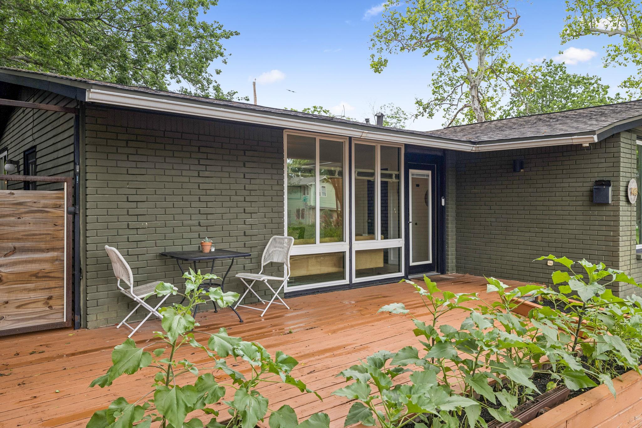 1428 Corona Dr, Austin, TX 78723