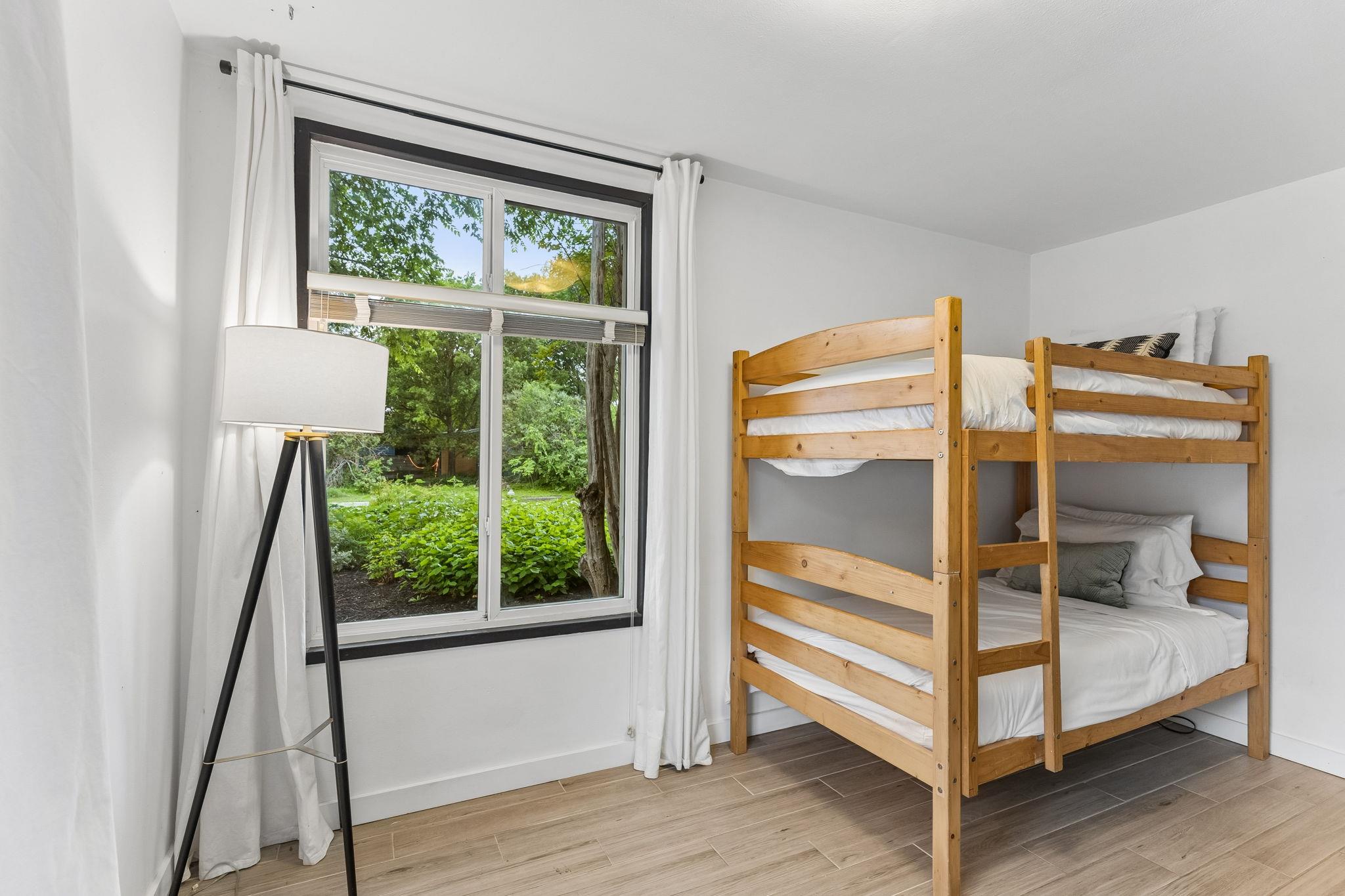 1428 Corona Dr, Austin, TX 78723