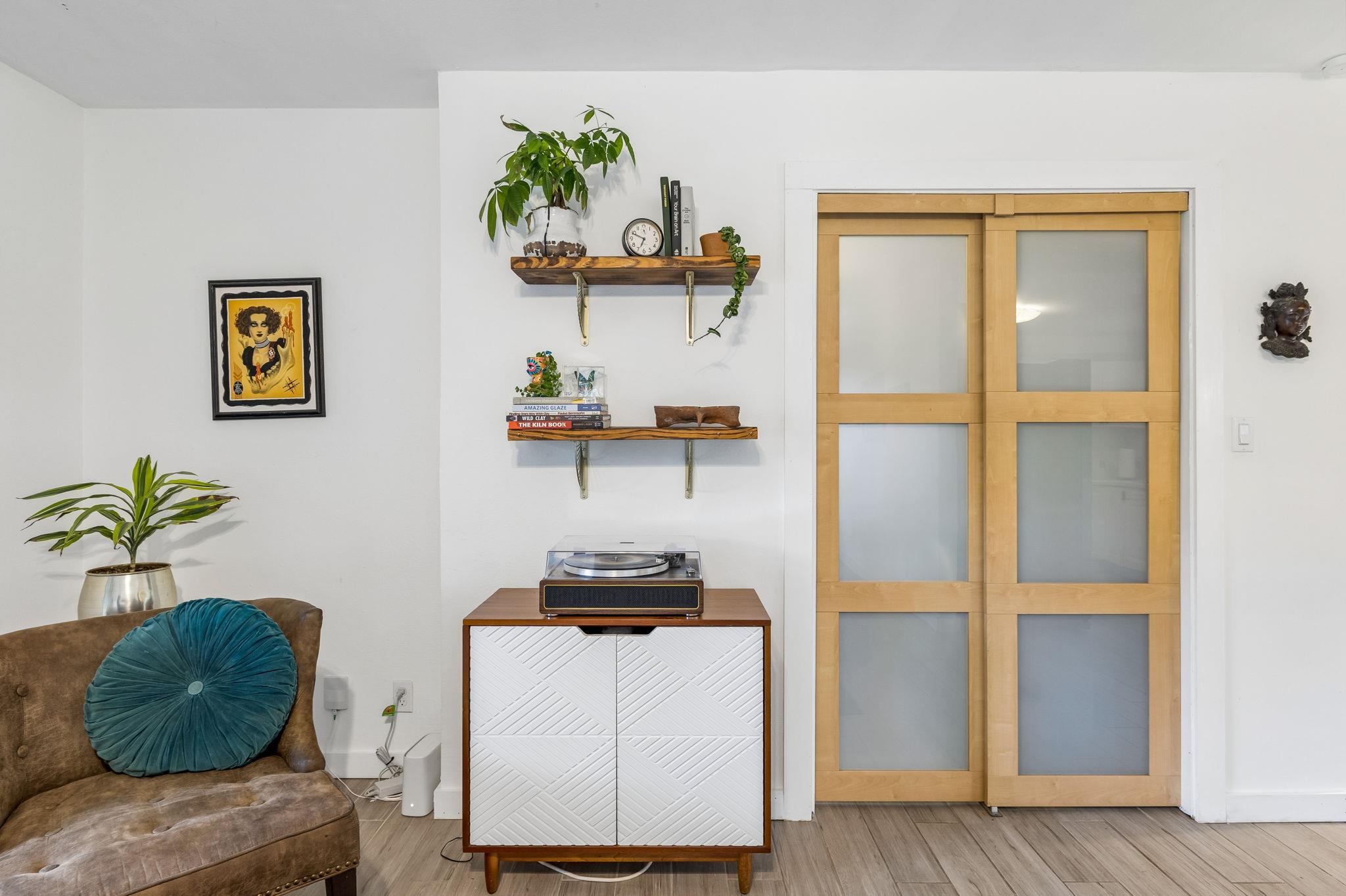 1428 Corona Dr, Austin, TX 78723