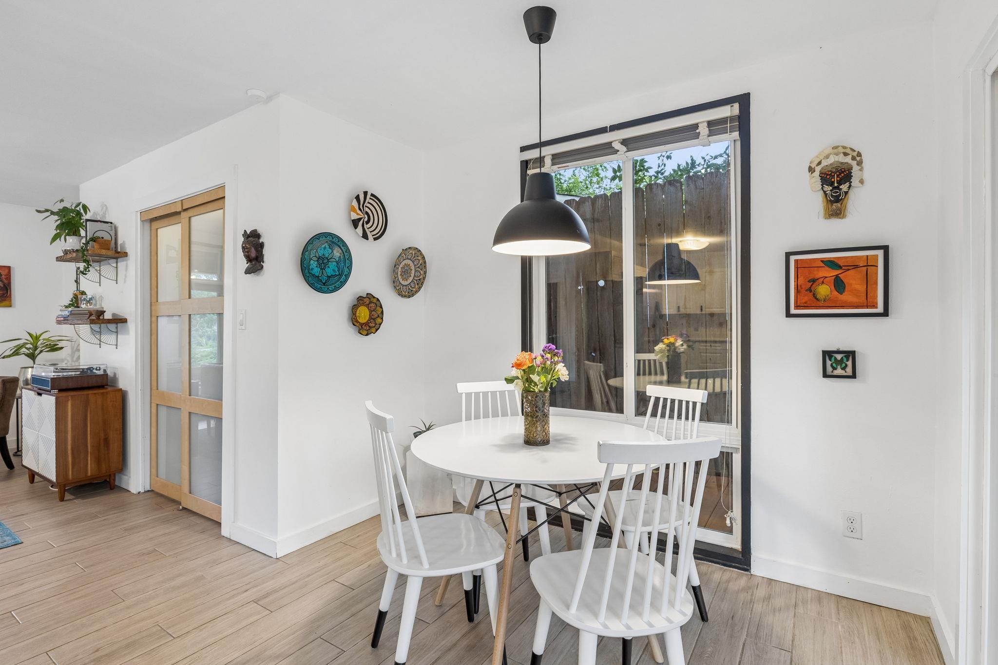 1428 Corona Dr, Austin, TX 78723