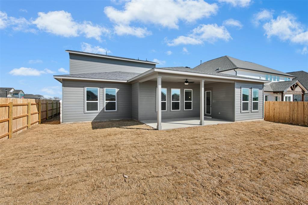 17305 Silverman Dr, Pflugerville, TX 78660