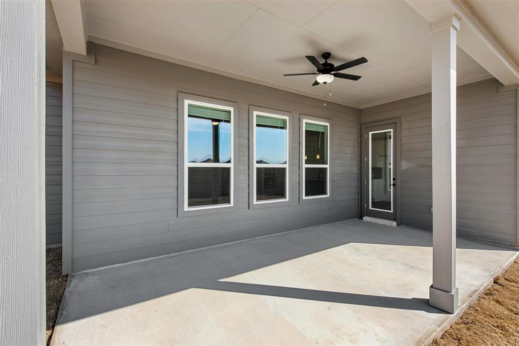 17305 Silverman Dr, Pflugerville, TX 78660