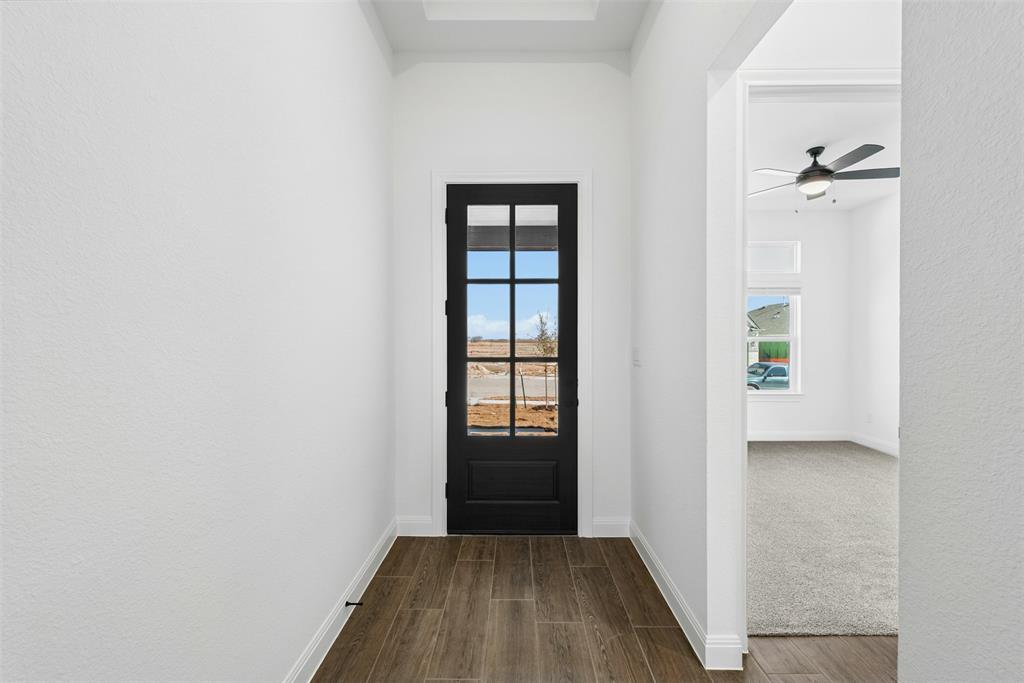 17305 Silverman Dr, Pflugerville, TX 78660