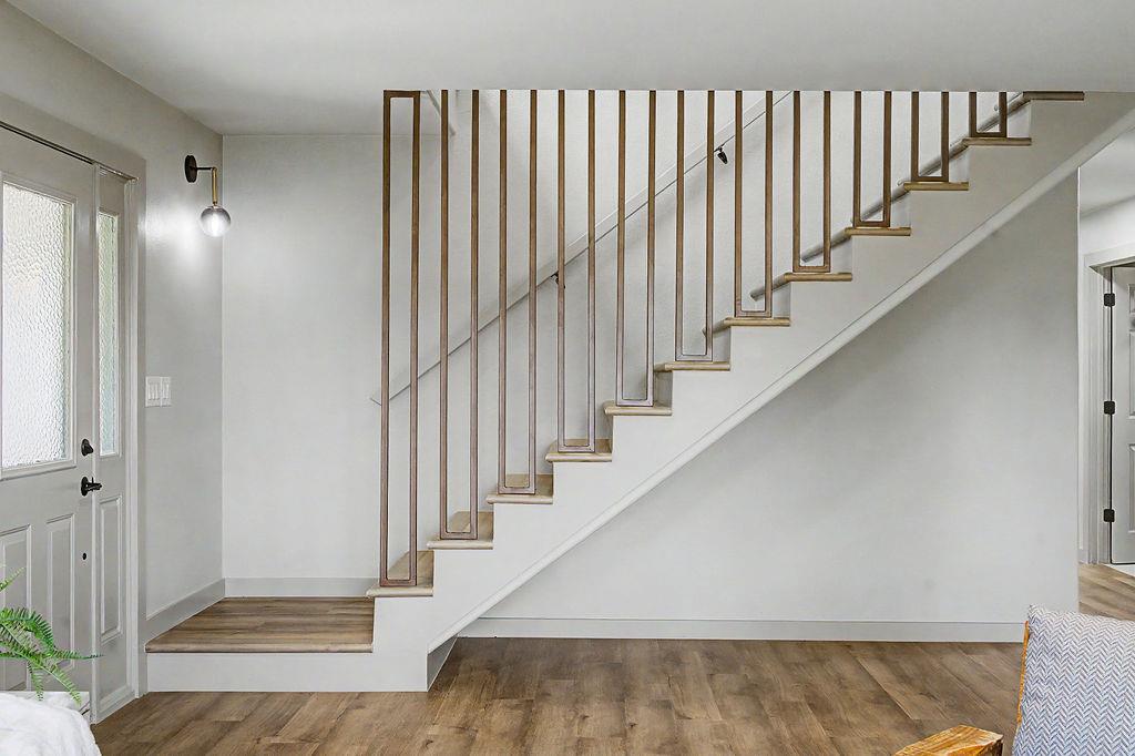 200 E Meadow Ln, Wimberley, TX 78676
