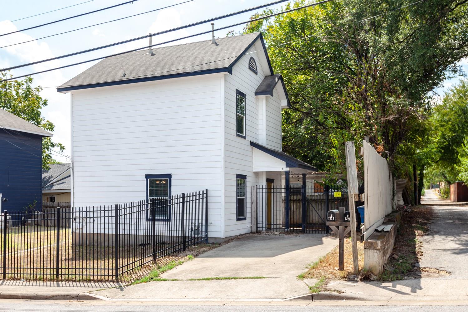 2326 Webberville Rd # B, Austin, TX 78702