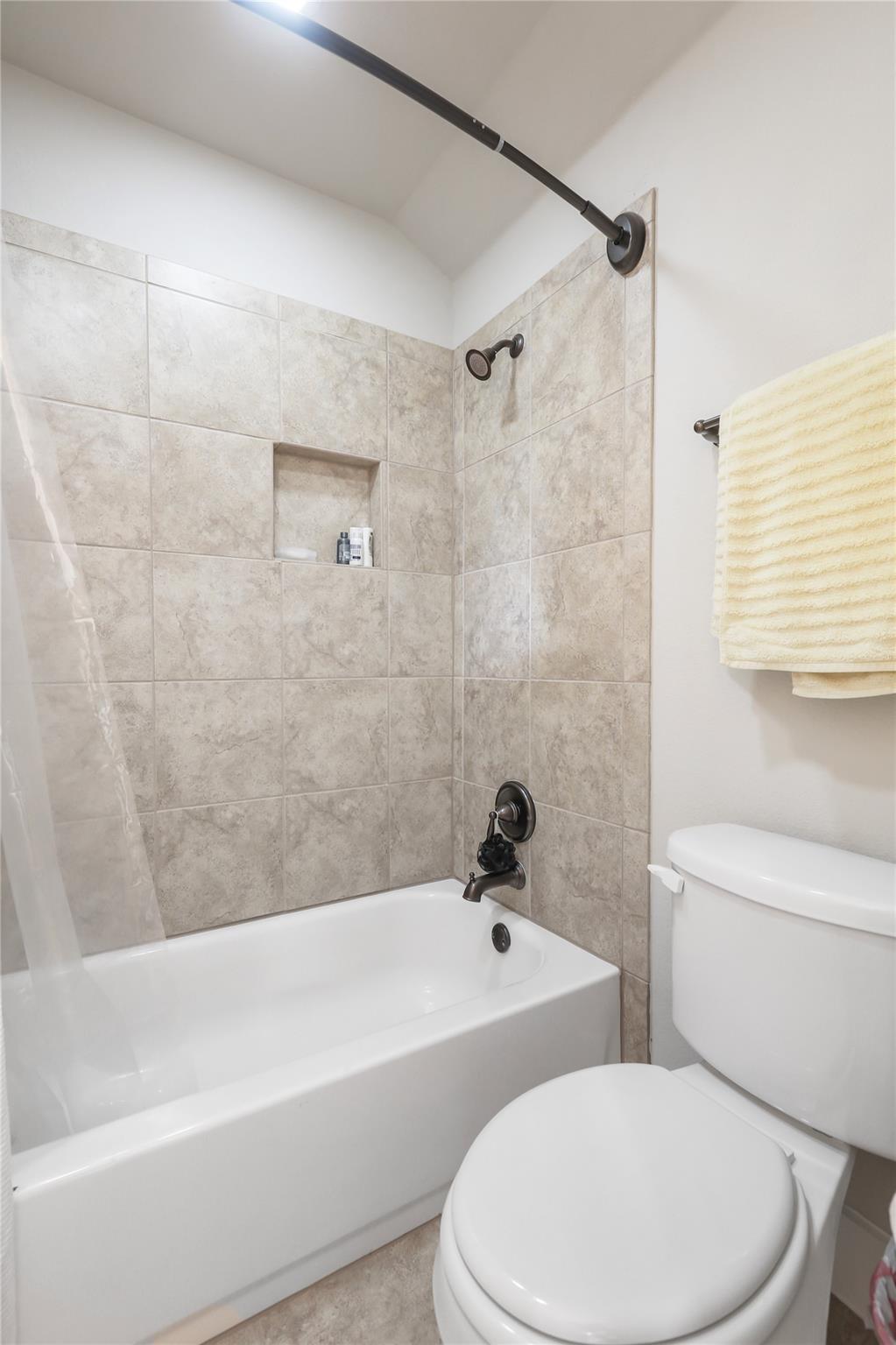 9407 McKnight Loop # 9, Austin, TX 78717