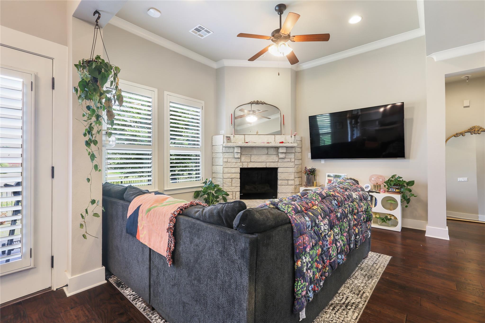 9407 McKnight Loop # 9, Austin, TX 78717