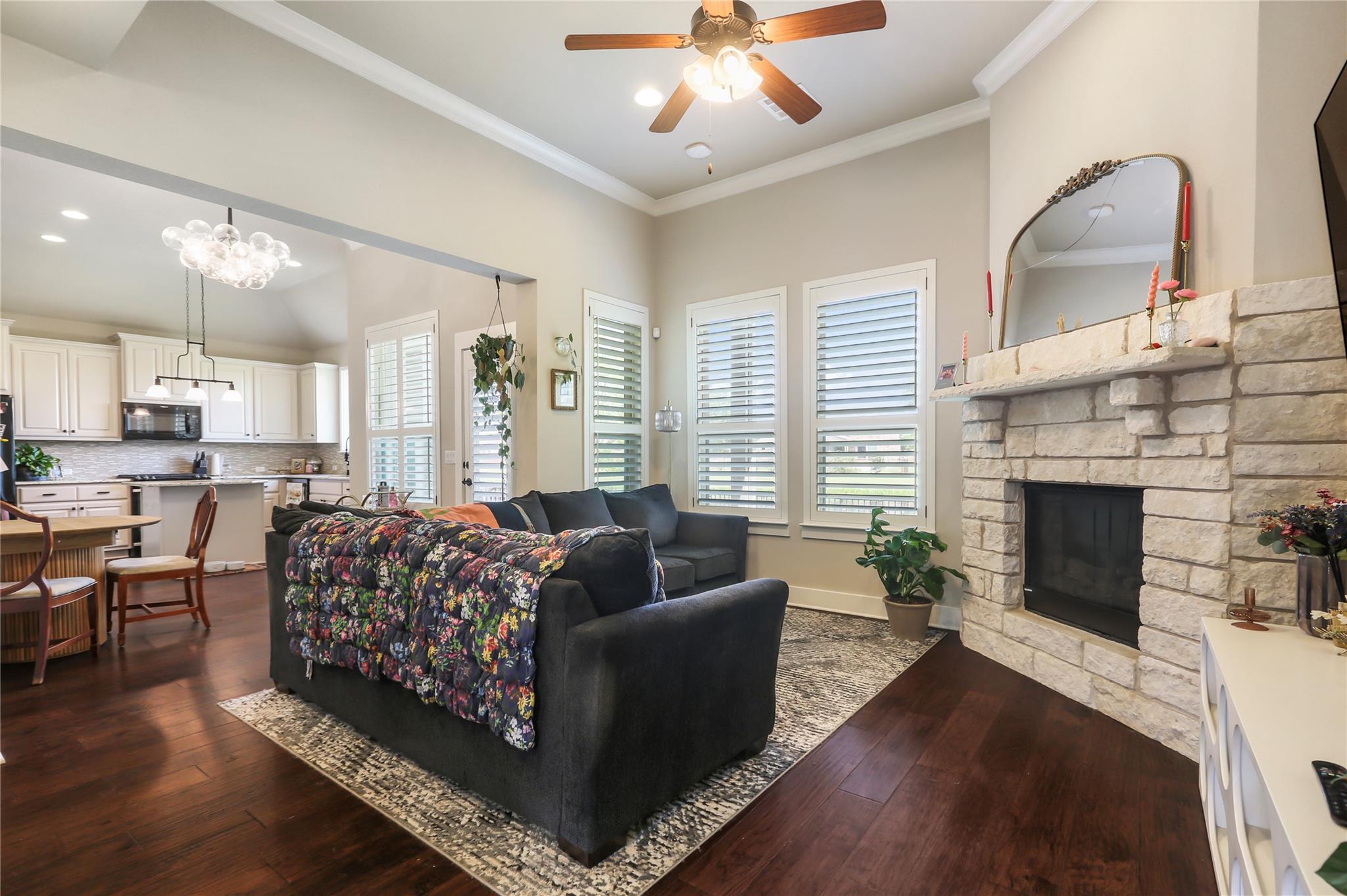 9407 McKnight Loop # 9, Austin, TX 78717