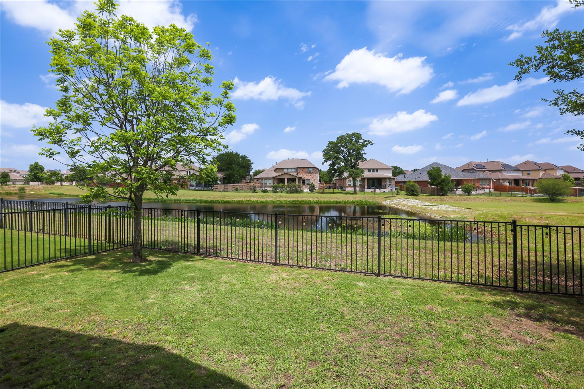 9407 McKnight Loop # 9, Austin, TX 78717