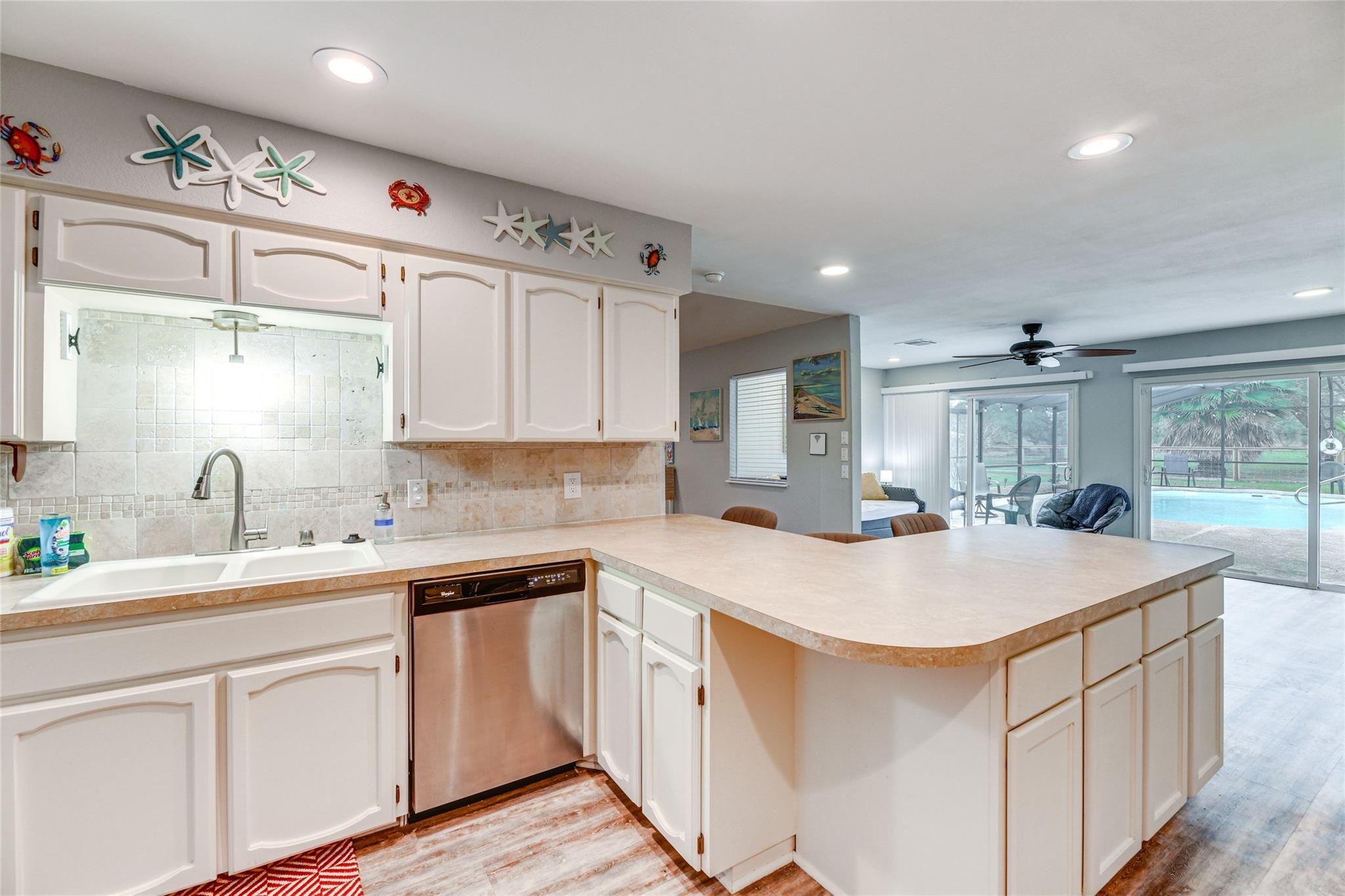 1522-1524 Sixteenth St, Rockport, TX 78382