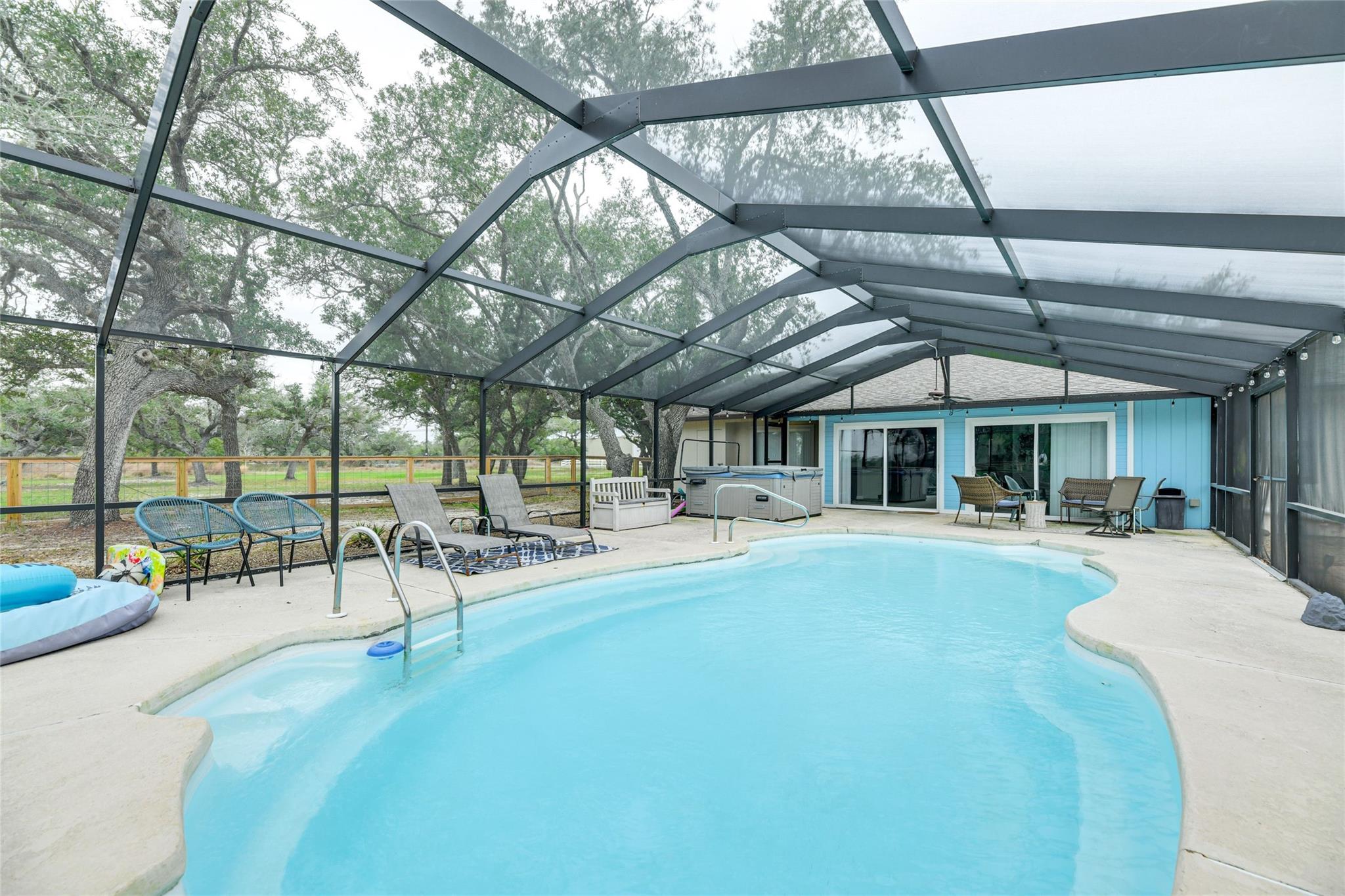 1522-1524 Sixteenth St, Rockport, TX 78382