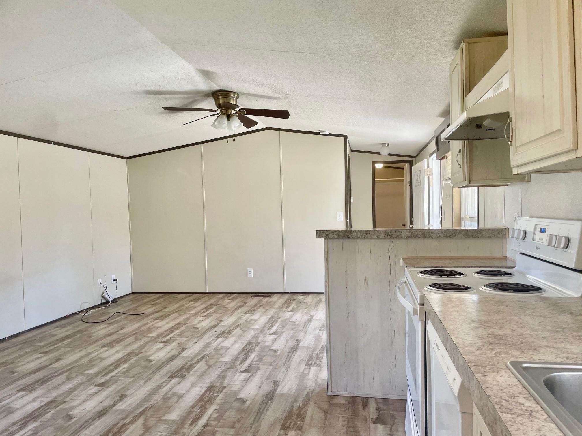 1522-1524 Sixteenth St, Rockport, TX 78382