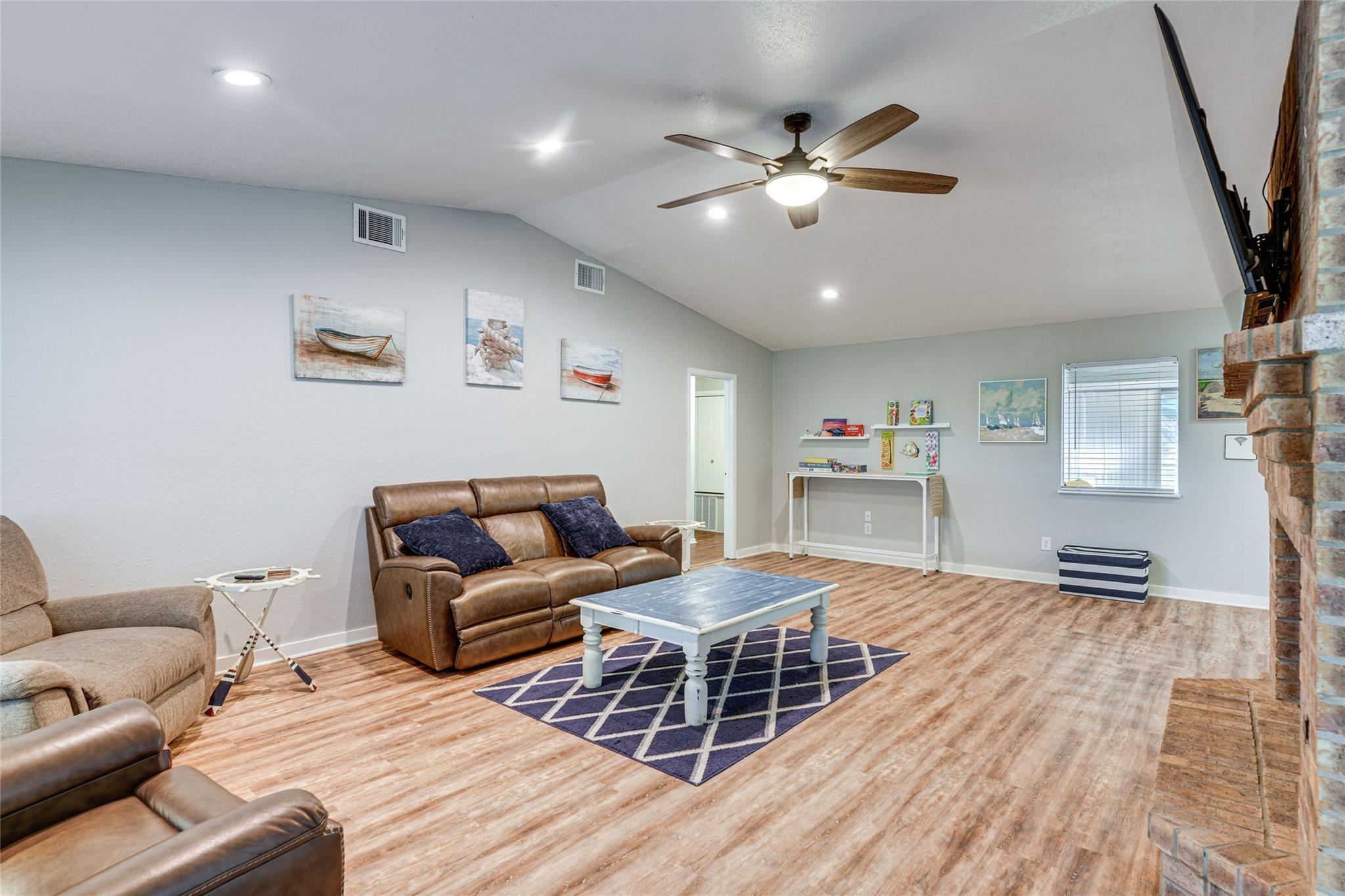 1522-1524 Sixteenth St, Rockport, TX 78382