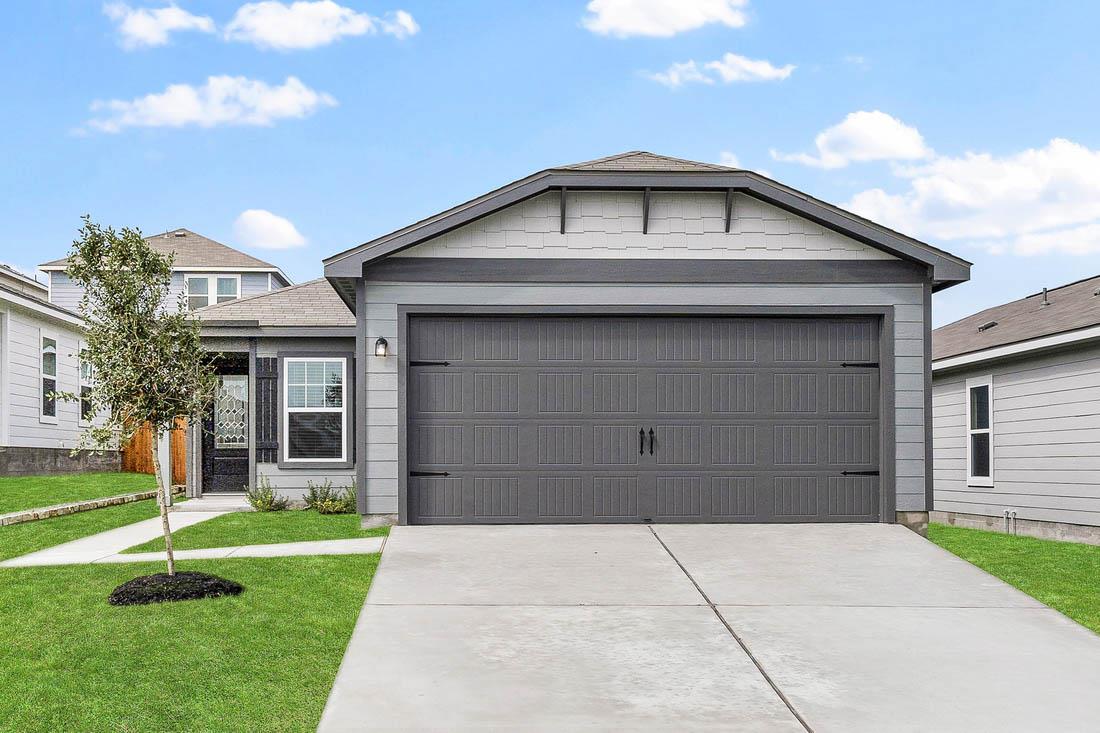 125 Paradise Canyon Dr, Jarrell, TX 76537