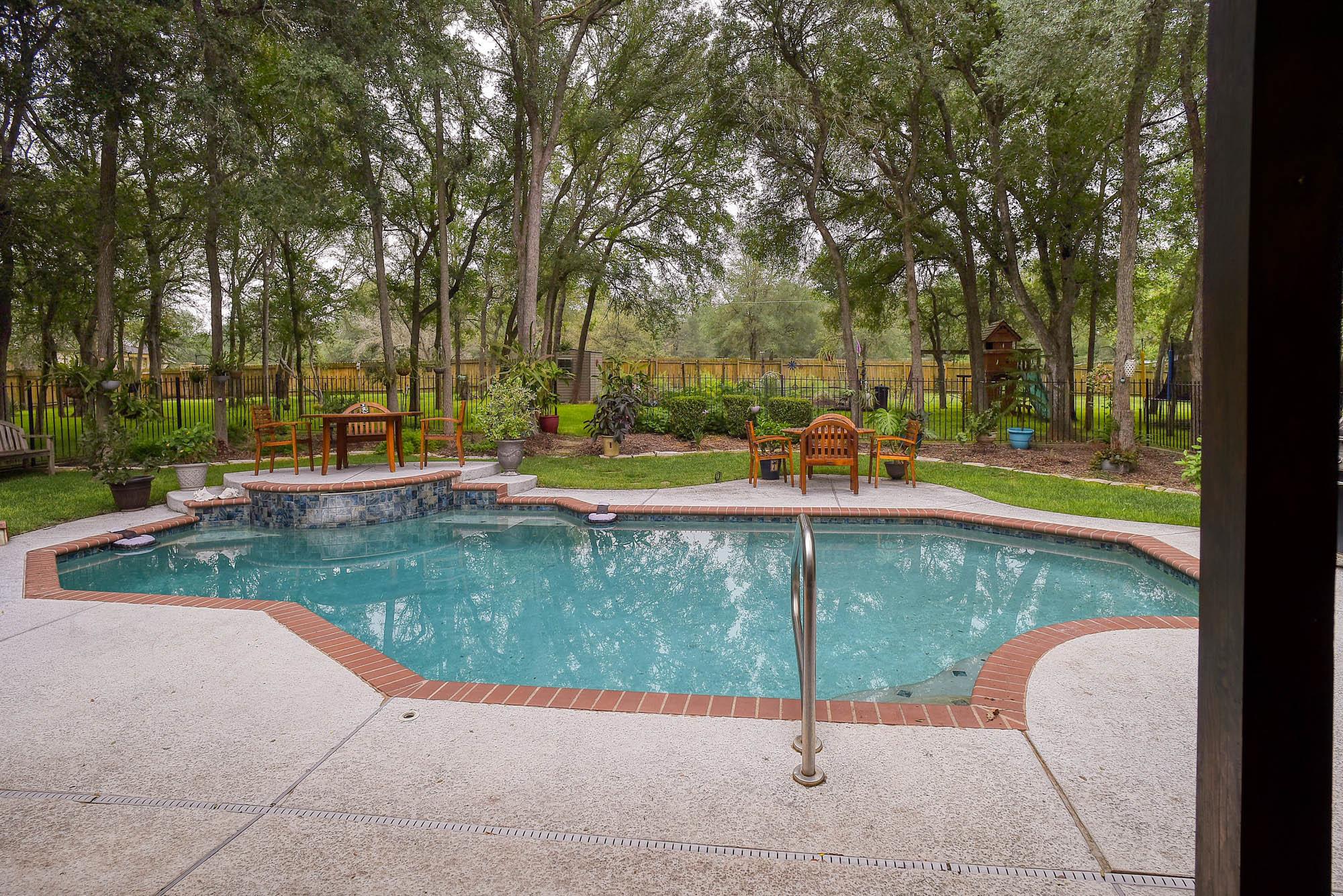 147 Spring Mdw, Bastrop, TX 78602