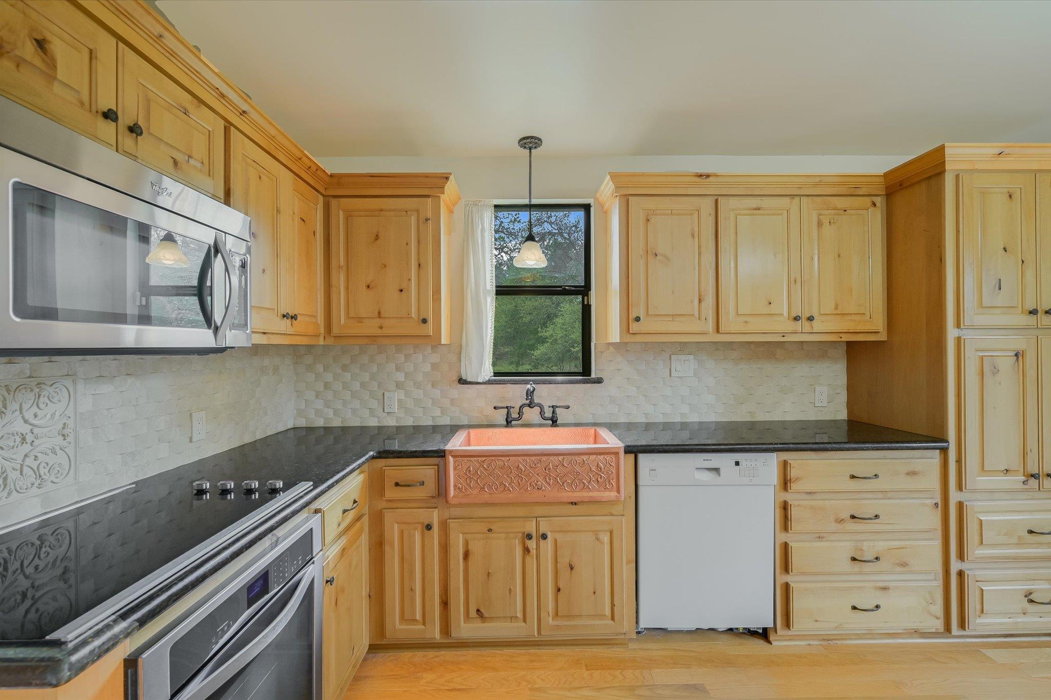 660 Possum Tree, Fischer, TX 78623