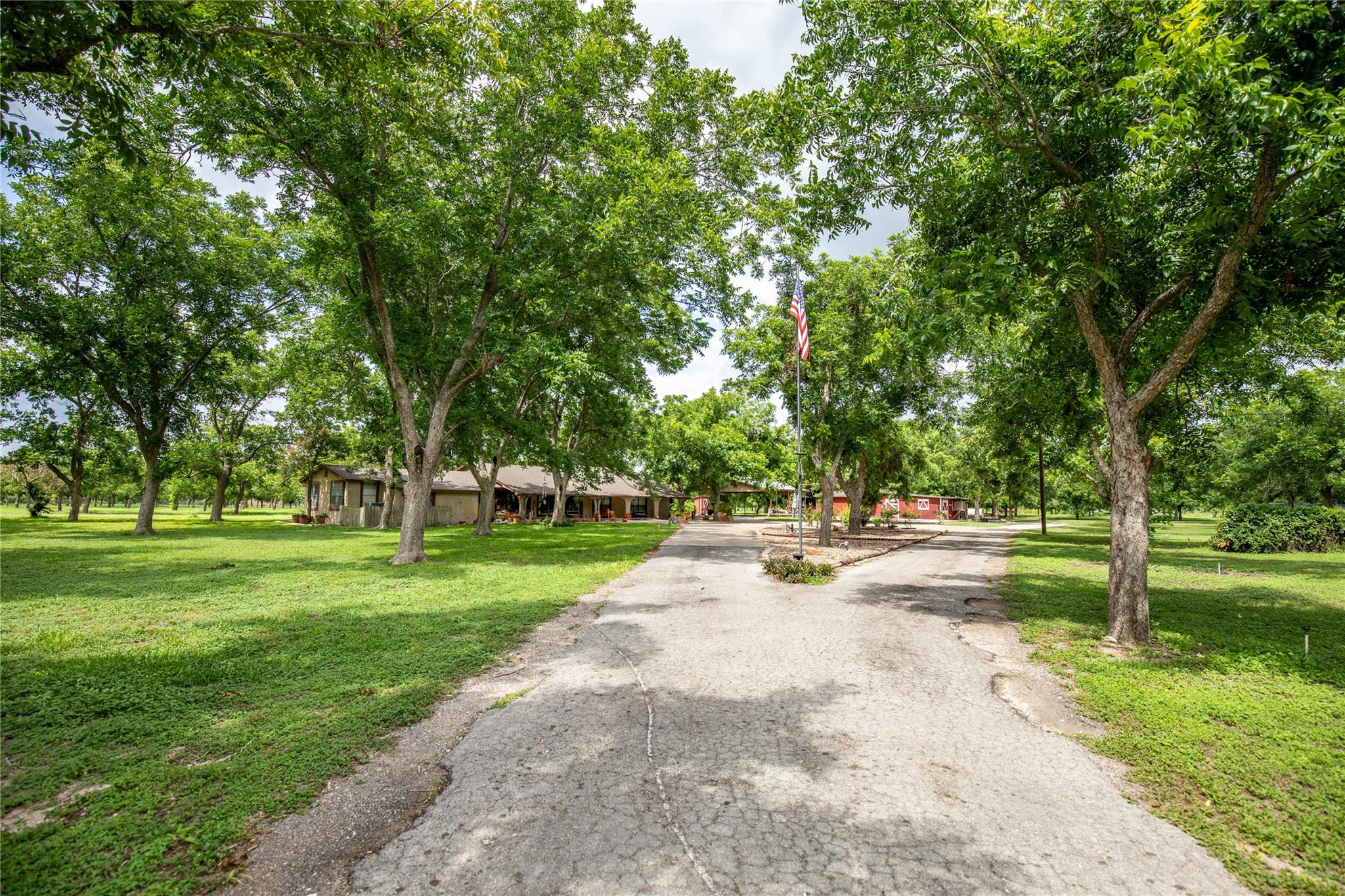 2432 County Road 402 B, Falfurrias, TX 78355