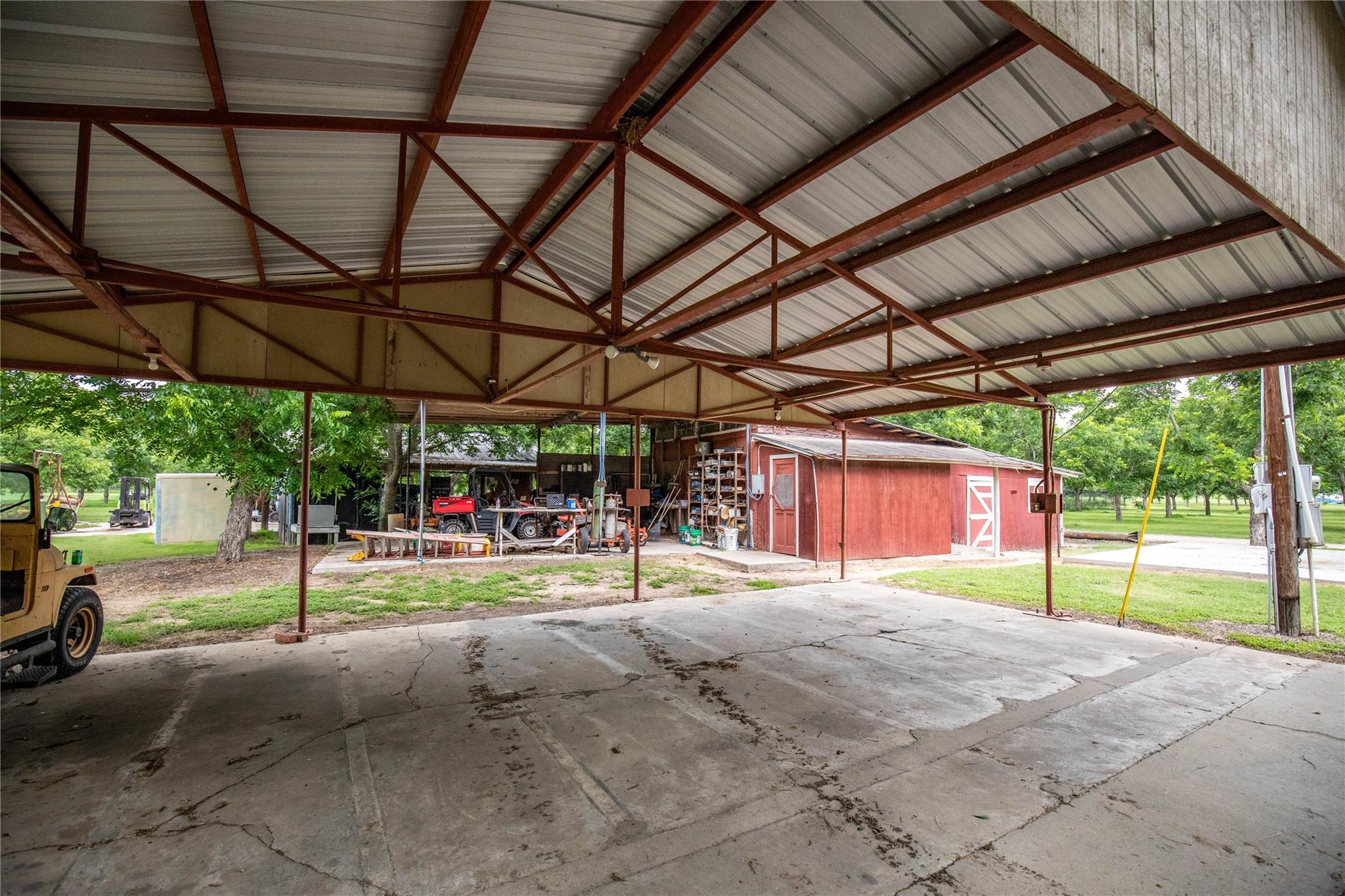 2432 County Road 402 B, Falfurrias, TX 78355