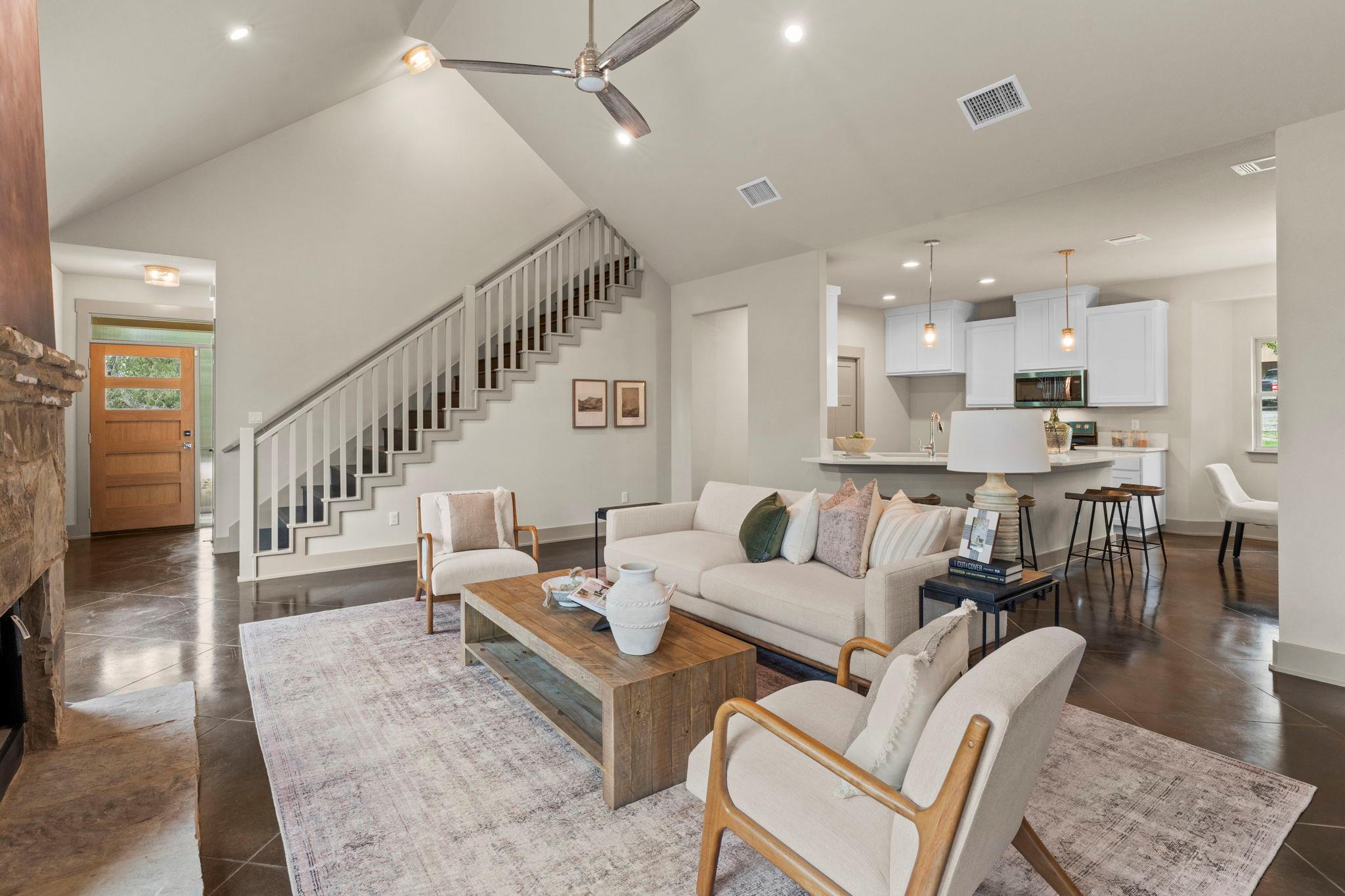 112 Twin Creek Cir, Dripping Springs, TX 78620