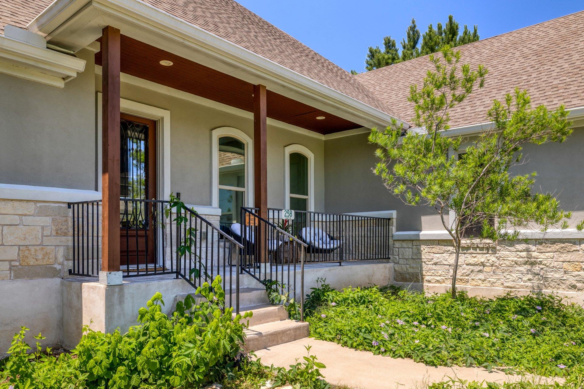 258 County Rd, Bastrop, TX 78602