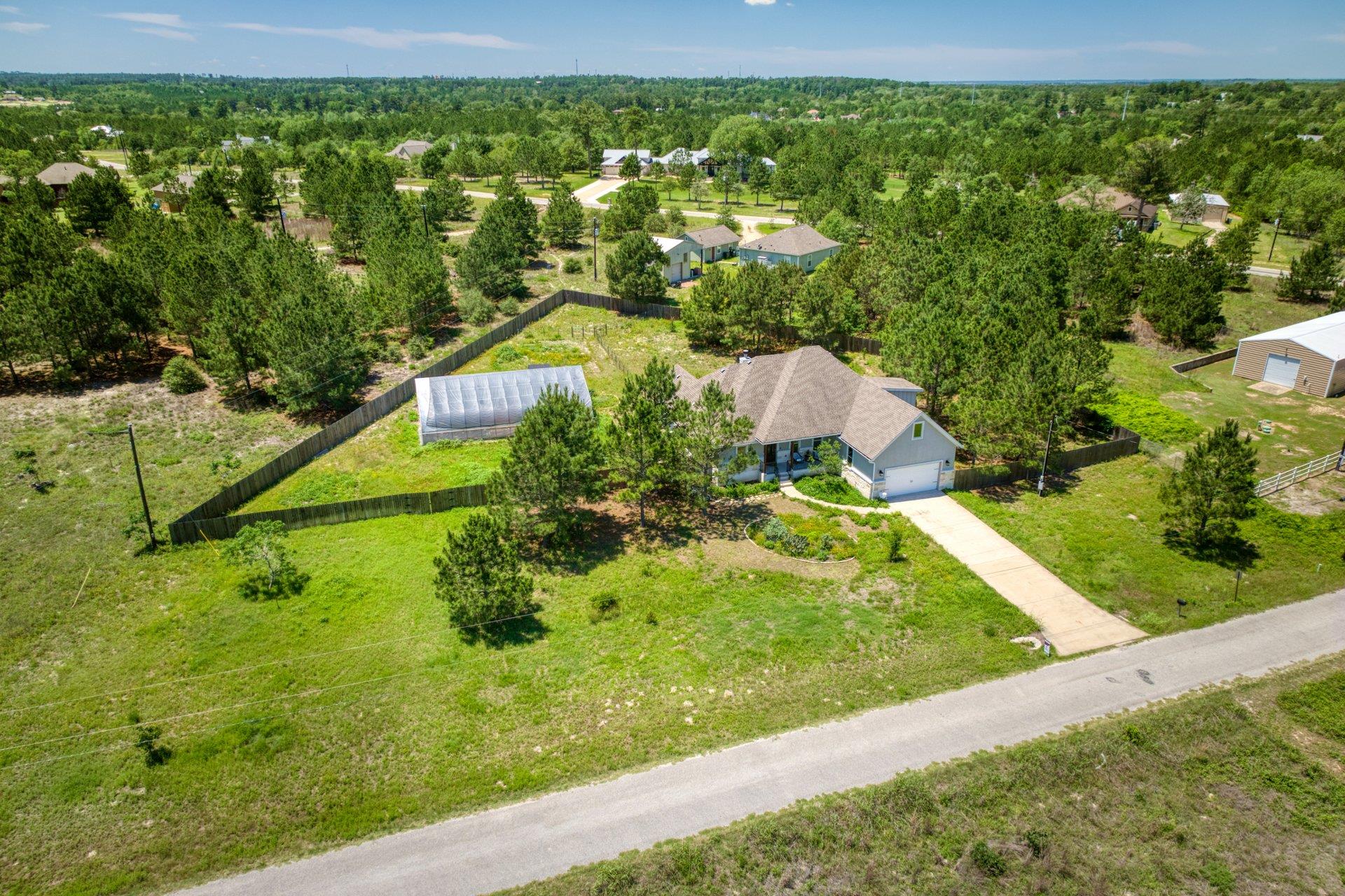 258 County Rd, Bastrop, TX 78602