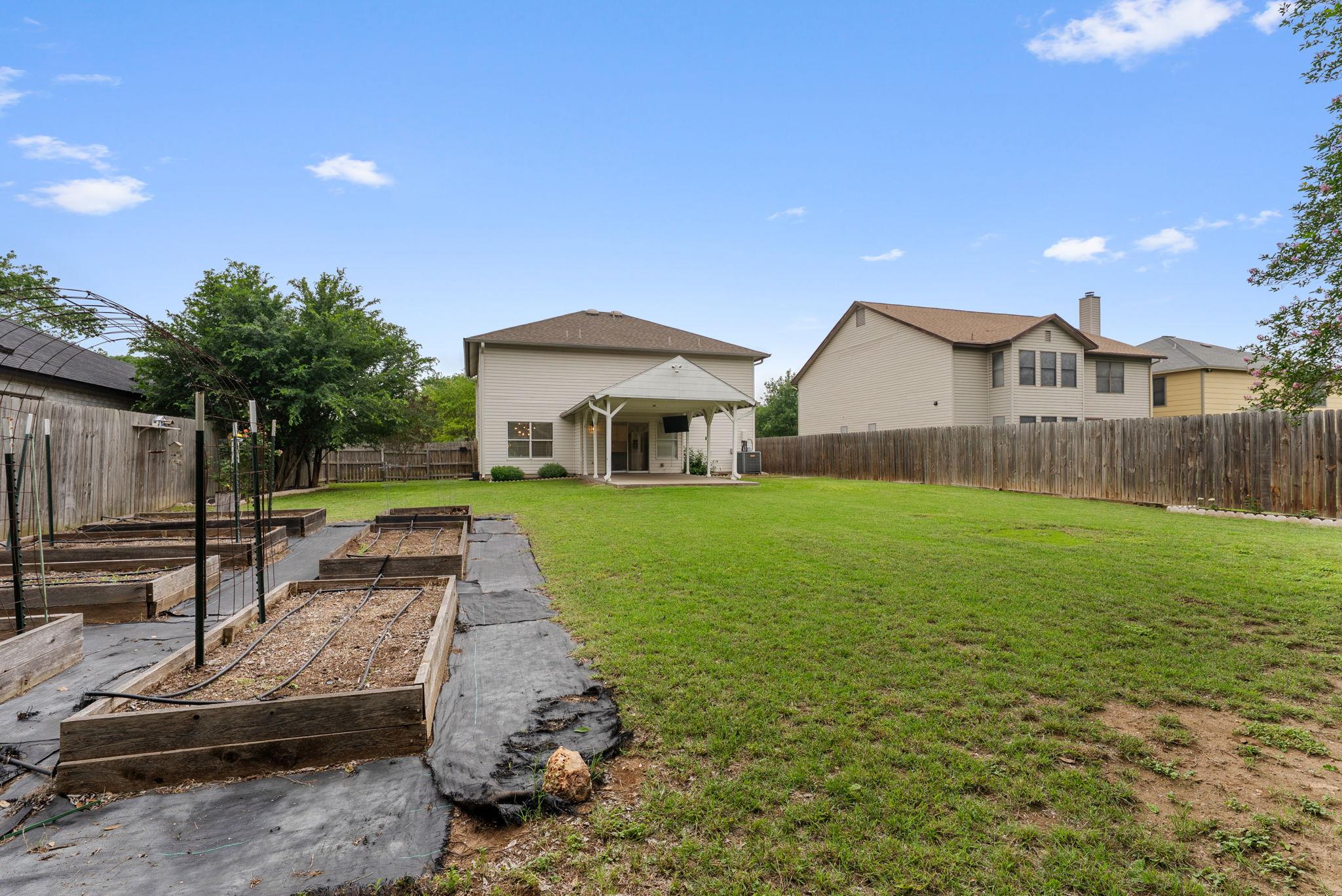 7327 Pusch Ridge Loop, Austin, TX 78749