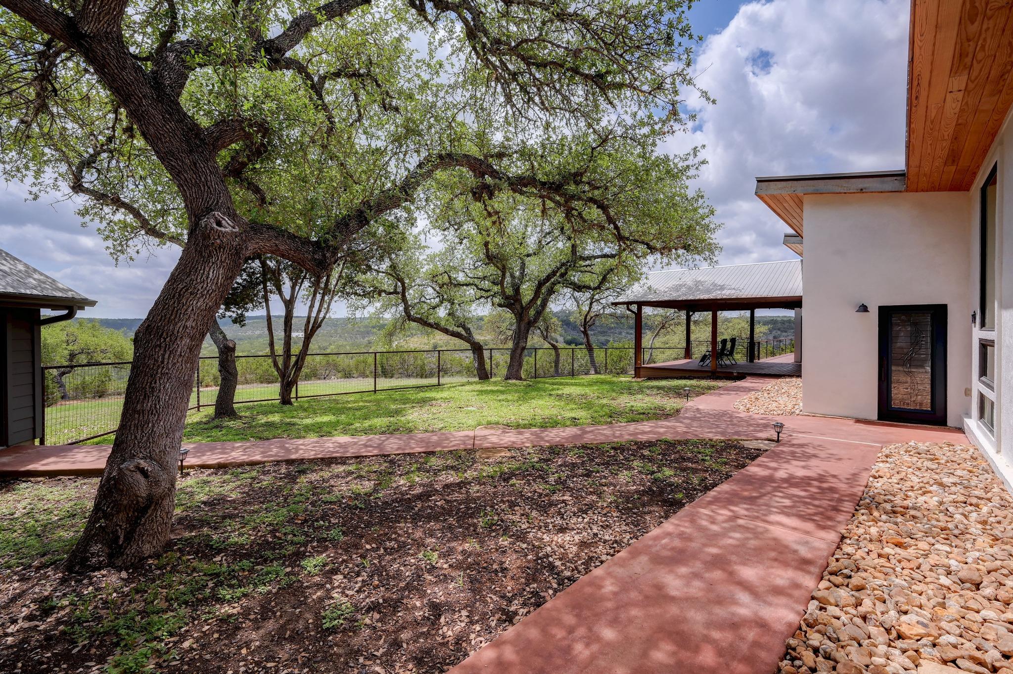 307 Mesa Dr, Wimberley, TX 78676