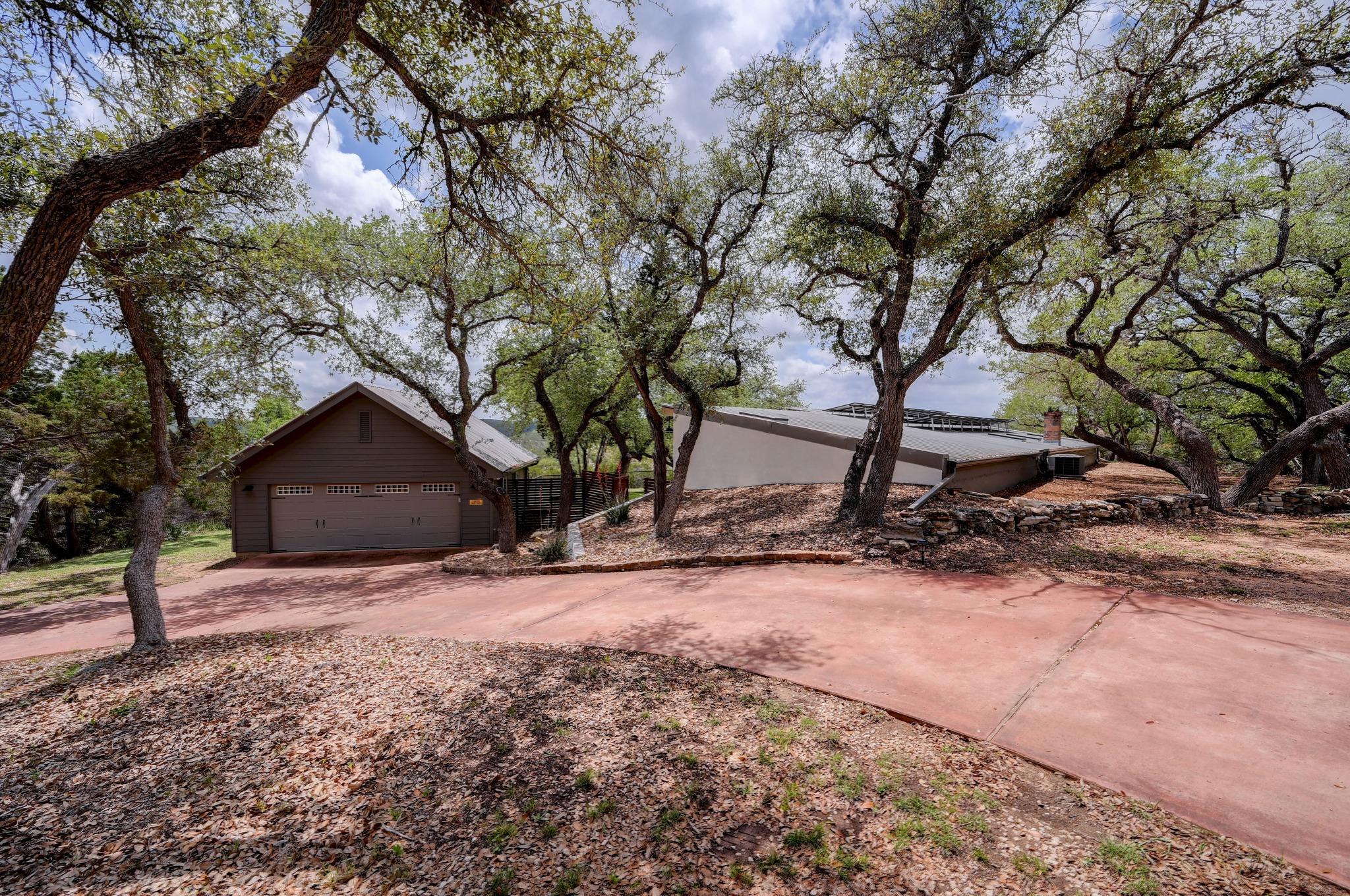 307 Mesa Dr, Wimberley, TX 78676