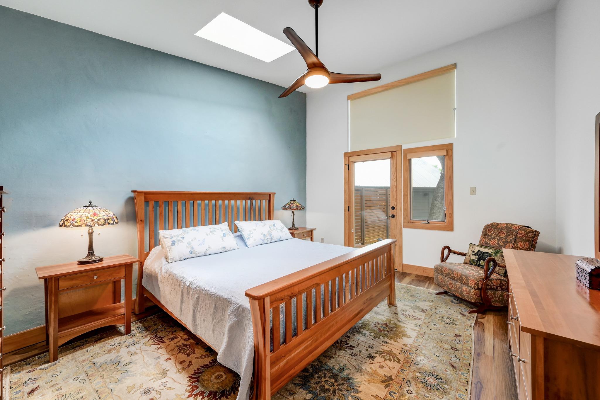 307 Mesa Dr, Wimberley, TX 78676