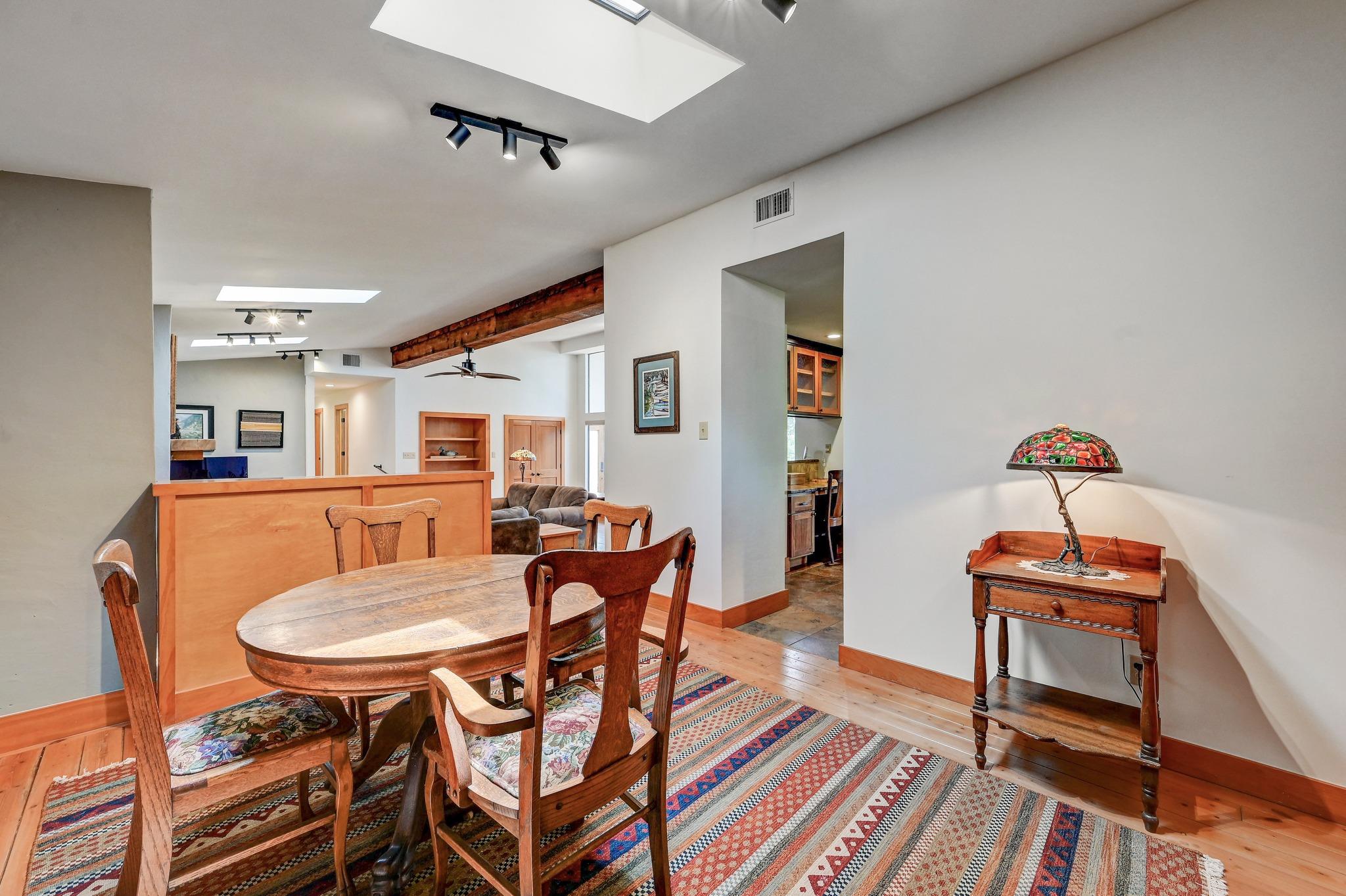 307 Mesa Dr, Wimberley, TX 78676